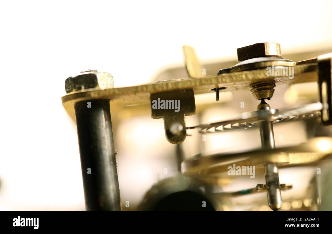 Internal clock mechanism hires stock photography and images Alamy