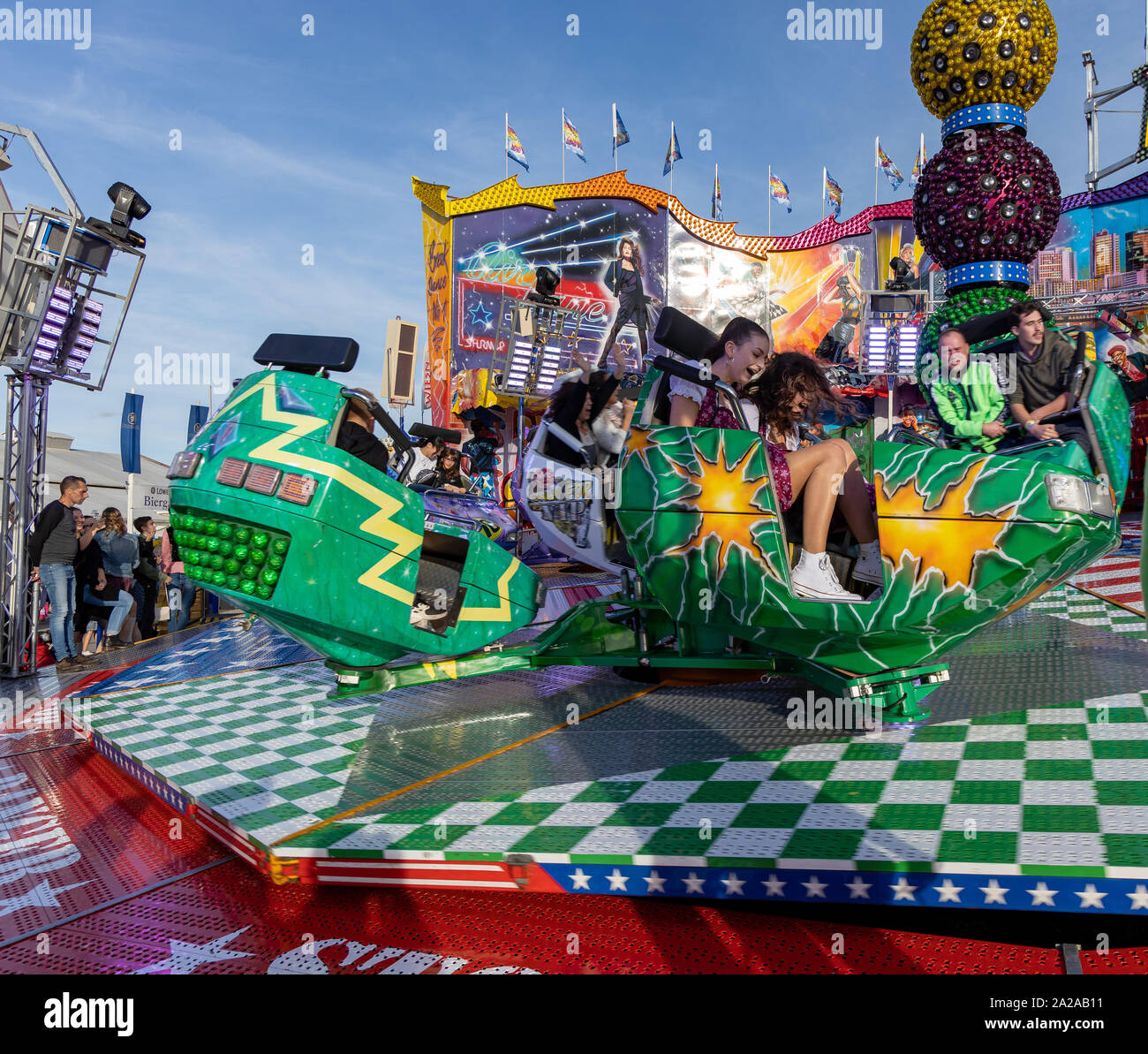 Munich, Germany, 2019 September 28: Visitors enjoy on an Amusement Park  Ride. Breakdancer fun Ride, Oktoberfest Munich Bavaria Germany Stock Photo  - Alamy