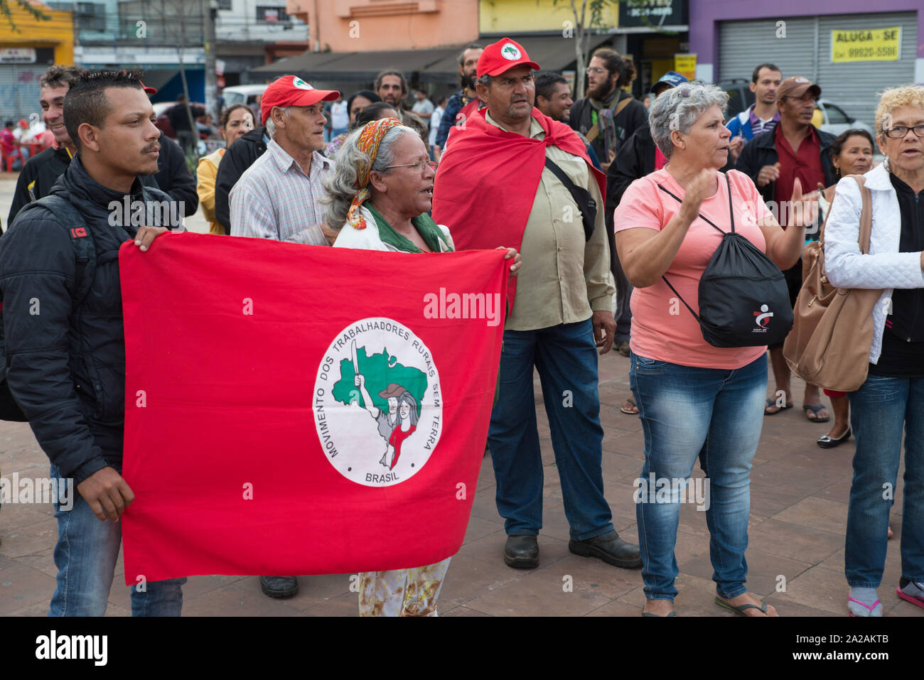Bewegung der Landarbeiter ohne Boden bei einer Anti-Temer-Demonstration in Sao Paulo. Michel Temer war der brasilianische Präsident von August 2016 bi Stock Photo