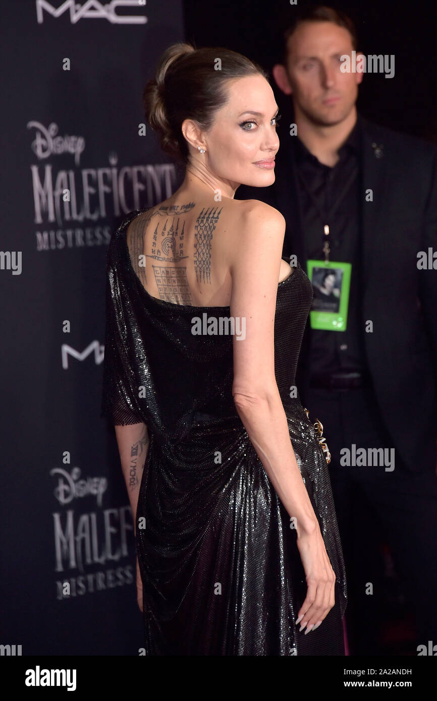 Los Angeles, USA. 30th Sep, 2019. Angelina Jolie at the world premiere of the movie 'Maleficent: Make the Dark/Maleficent: Mistress of Evil' at the El Capitan Theater. Los Angeles, 30.09.2019 | usage worldwide Credit: dpa/Alamy Live News Stock Photo