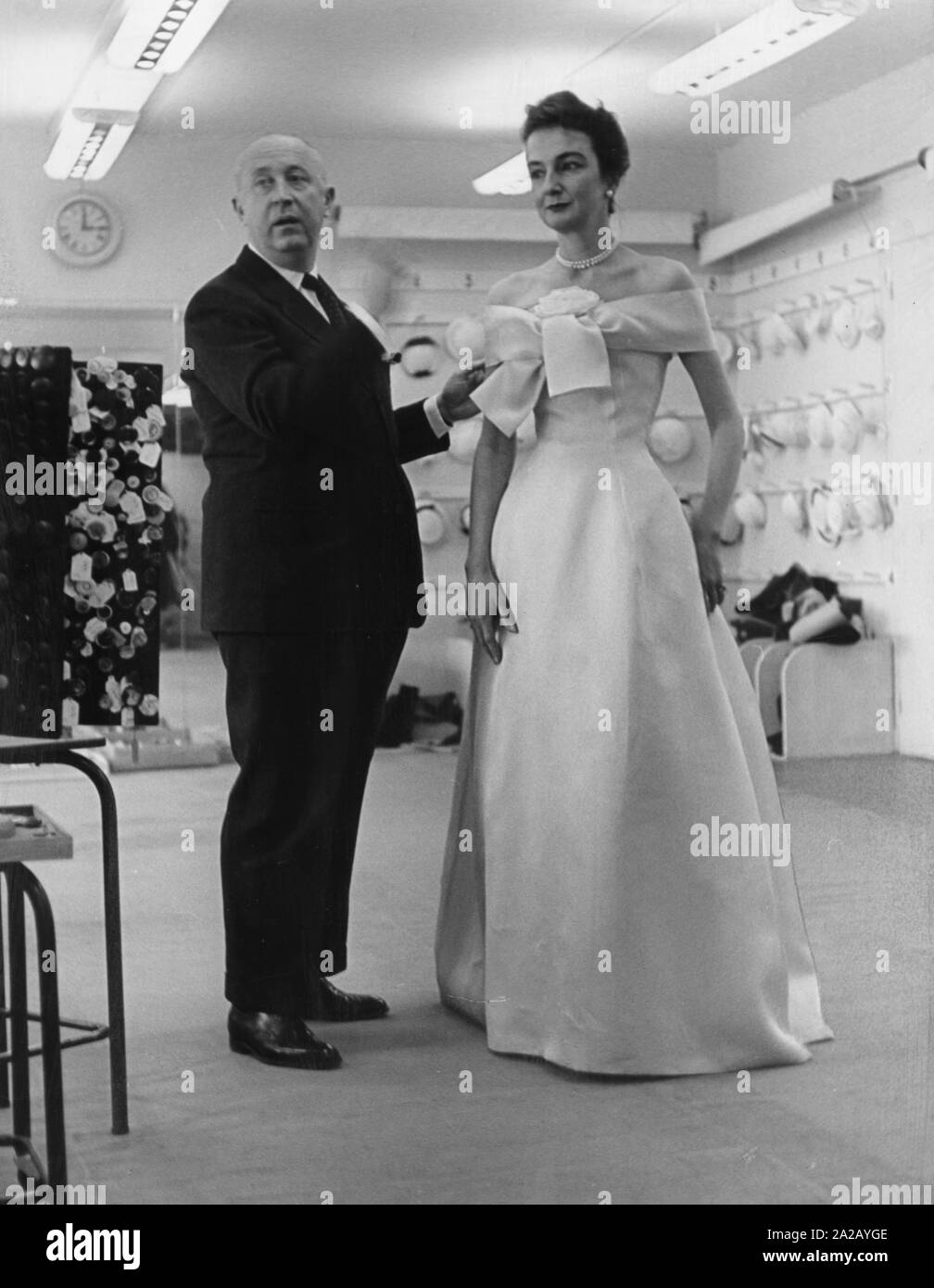 Christian Dior 1953 Dior's Bouffant Evening Dress, Photo Henry