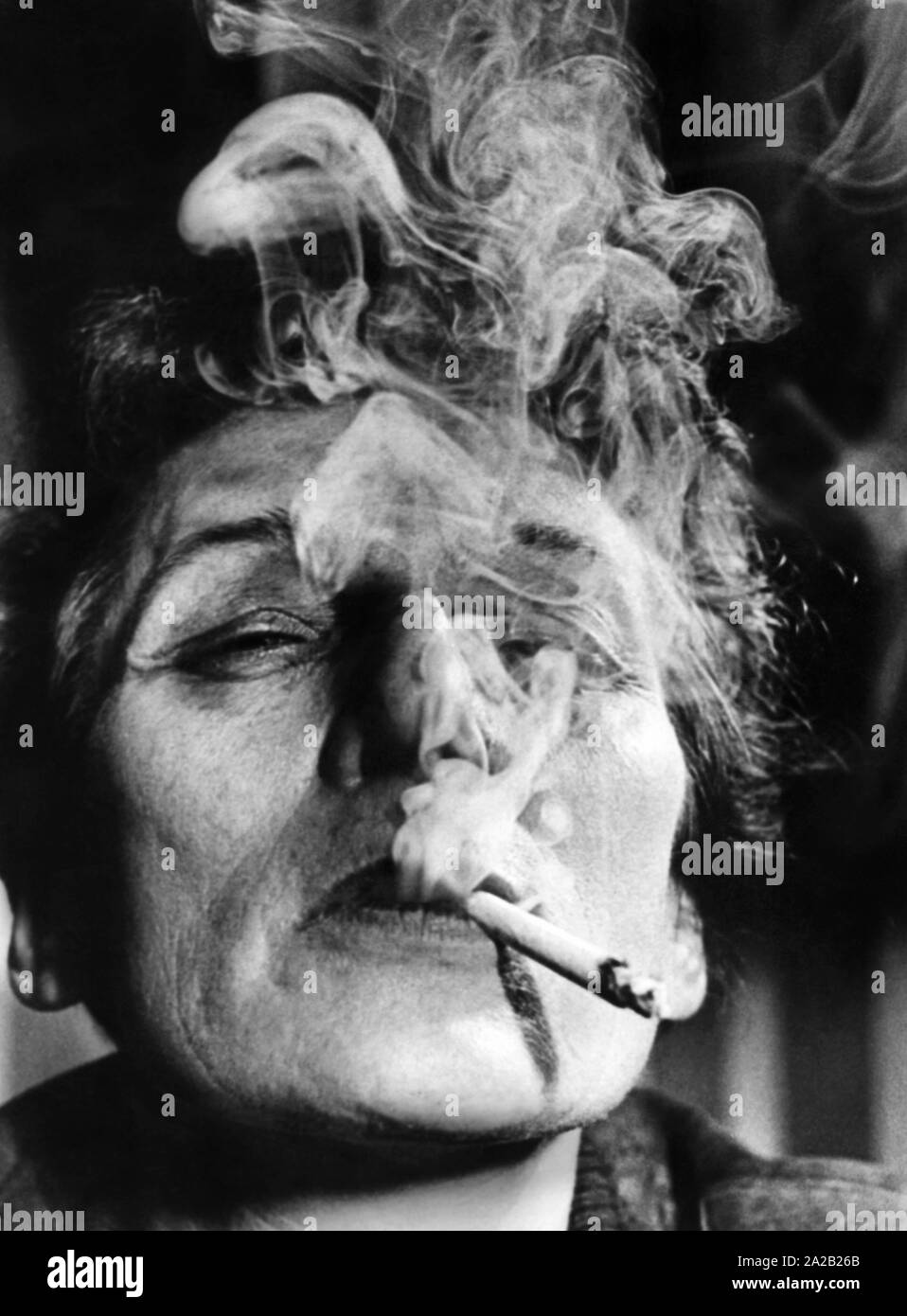 Marijuana woman Black and White Stock Photos & Images Alamy