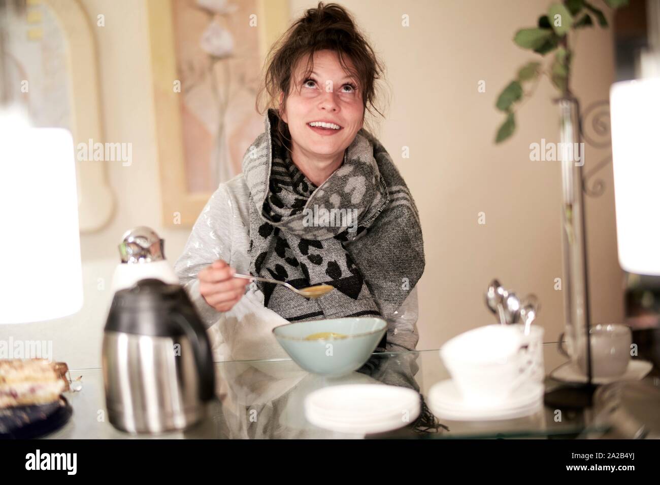 Woman snack late night hires stock photography and images Alamy