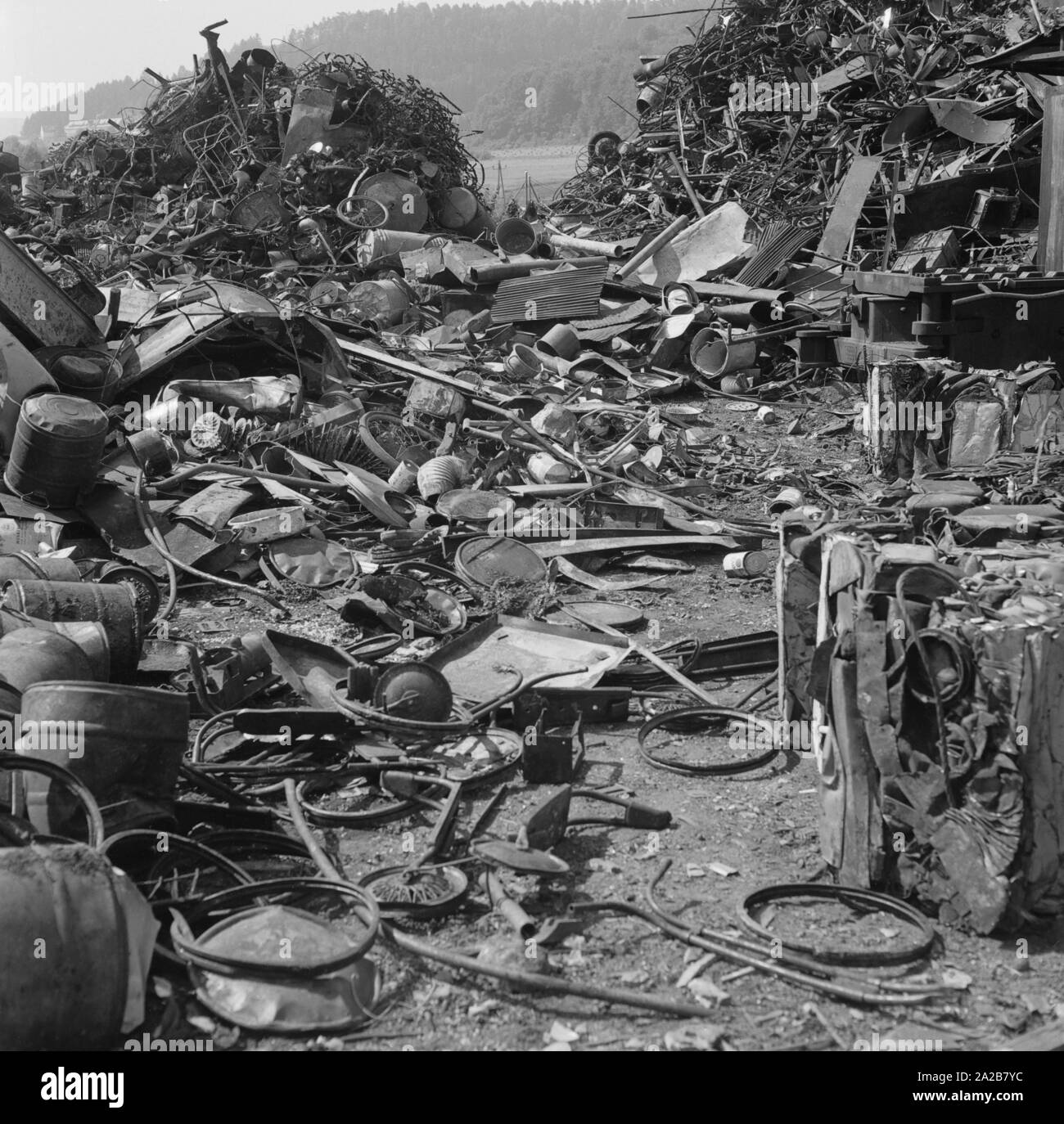 Heap scrap metal on junkyard Black and White Stock Photos & Images Alamy