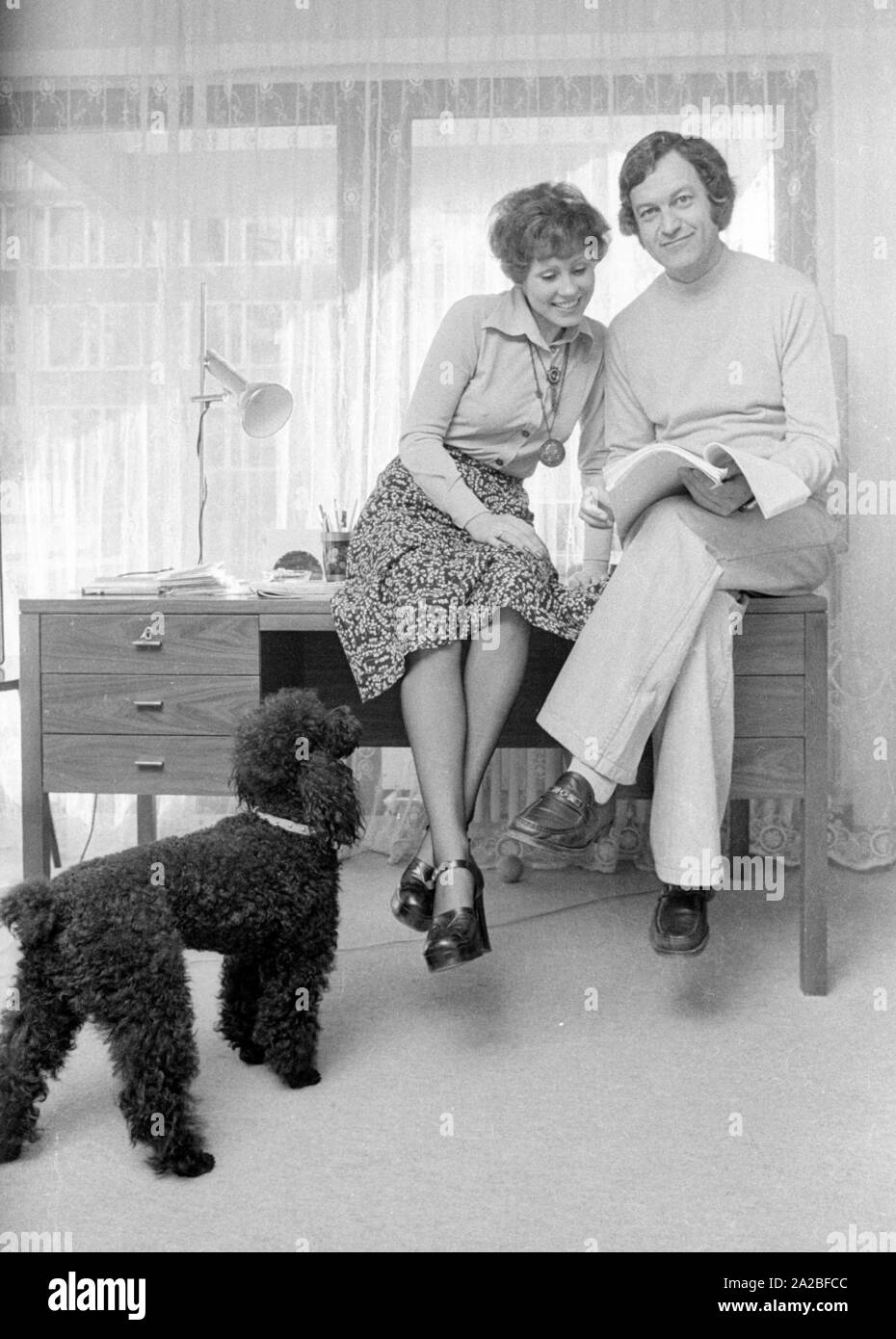 Homestory with Larisa Mondrus, a Soviet singer who immigrated to Munich ...