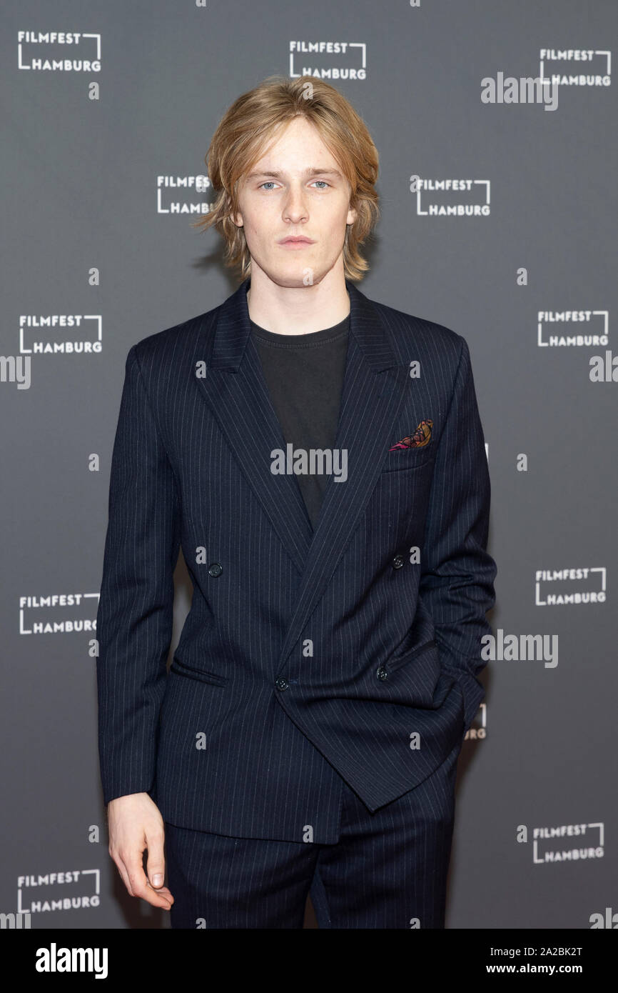 Who Is Louis Hofmann Dating? Inside Actor's Love Life