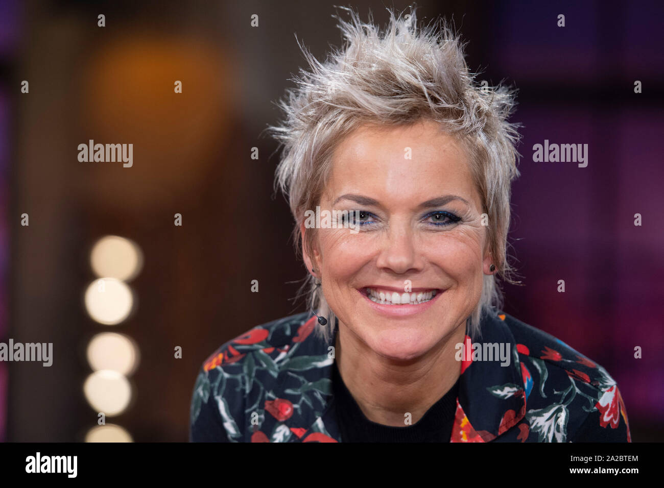 Inka BAUSE, Germany, presenter, portrait, portrait, portrait, cropped