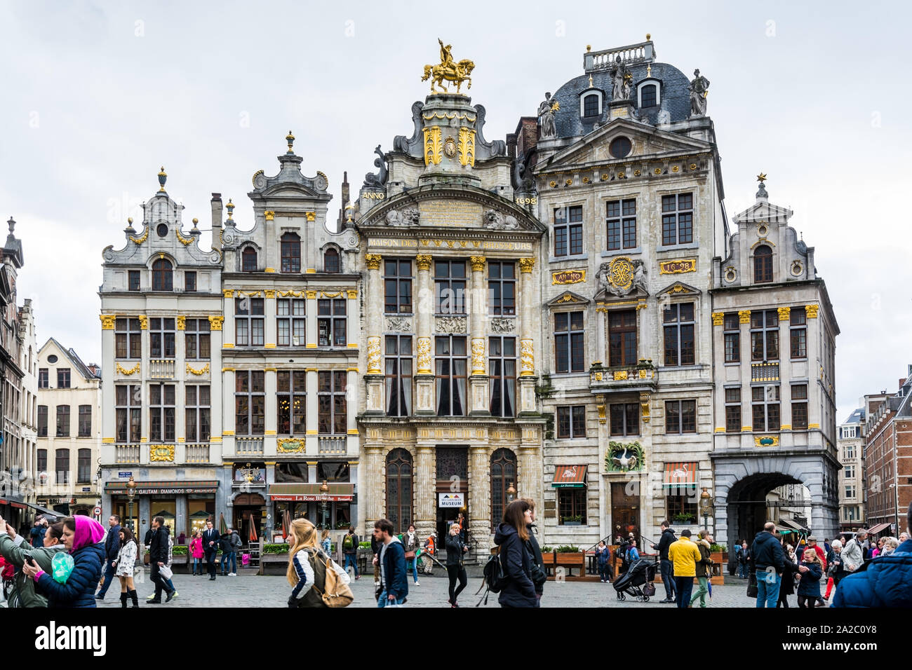 Many Tourists Visit The Most Memorable Landmark In Brussels Grand Place Grande Square Grote Markt Is The Central Square Of Brussels Stock Photo Alamy