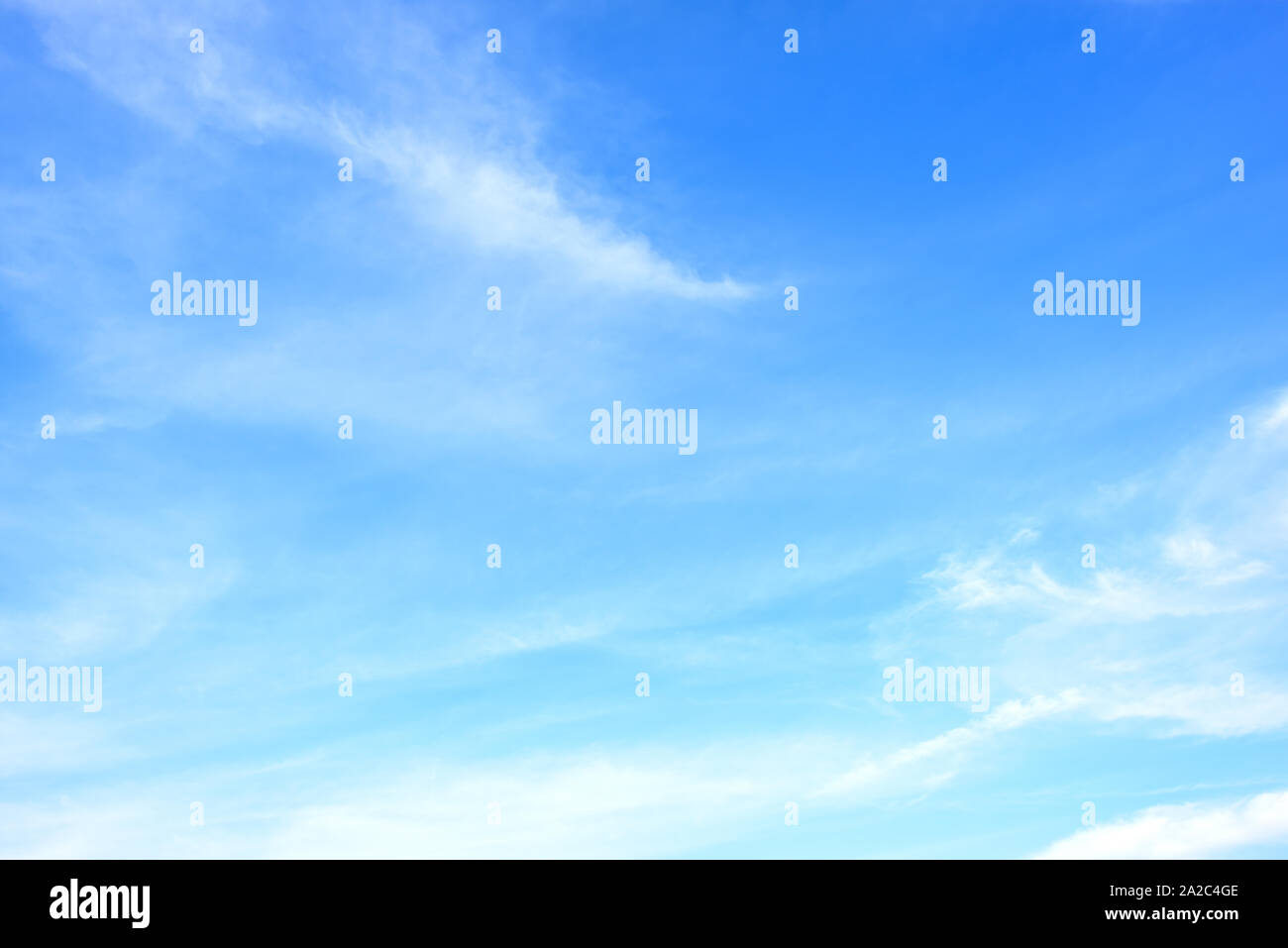 Blauer Himmel mit Wolken Stock Photo