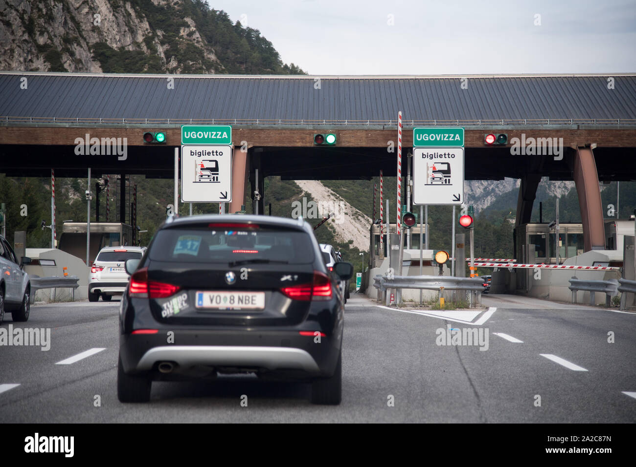 Toll collection at Autostrada Alpe-Adria A23 in Tarvisio, Friuli-Venezia  Giulia, Italy. August 17th 2019 © Wojciech Strozyk / Alamy Stock Photo  Stock Photo - Alamy