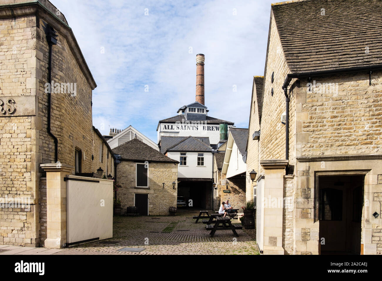 Melbourn Bros’ All Saints Brewery 1825 and pub in old limestone buildings. Stamford, Lincolnshire, England, UK, Britain Stock Photo