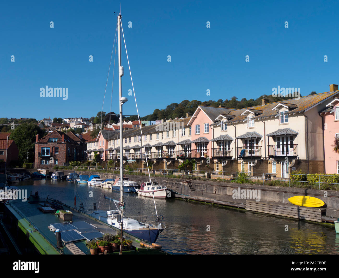 Modern housing in Bristol's Floating Harbour Stock Photo Alamy
