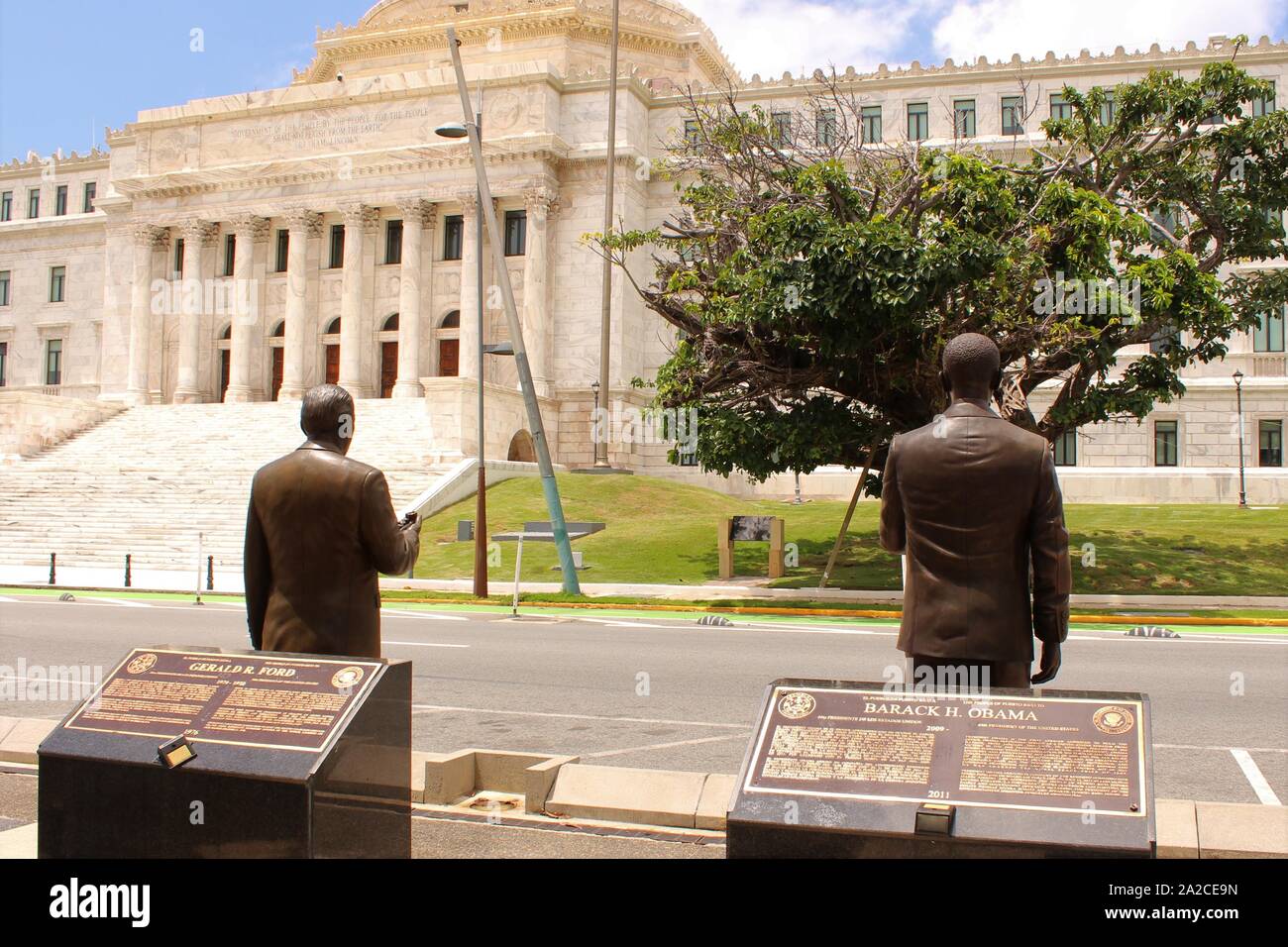 Bronze statues of Presidents Gerald Ford and Barack Obama, two of the nine statues celebrating the nine U.S Presidents to have visited Puerto Rico. Stock Photo