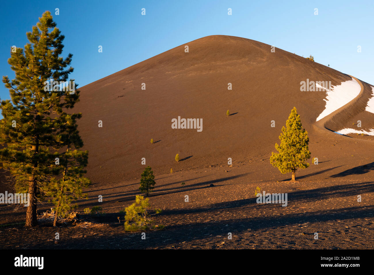 View of mountain in winter, Lassen Volcanic National Park, California, USA Stock Photo