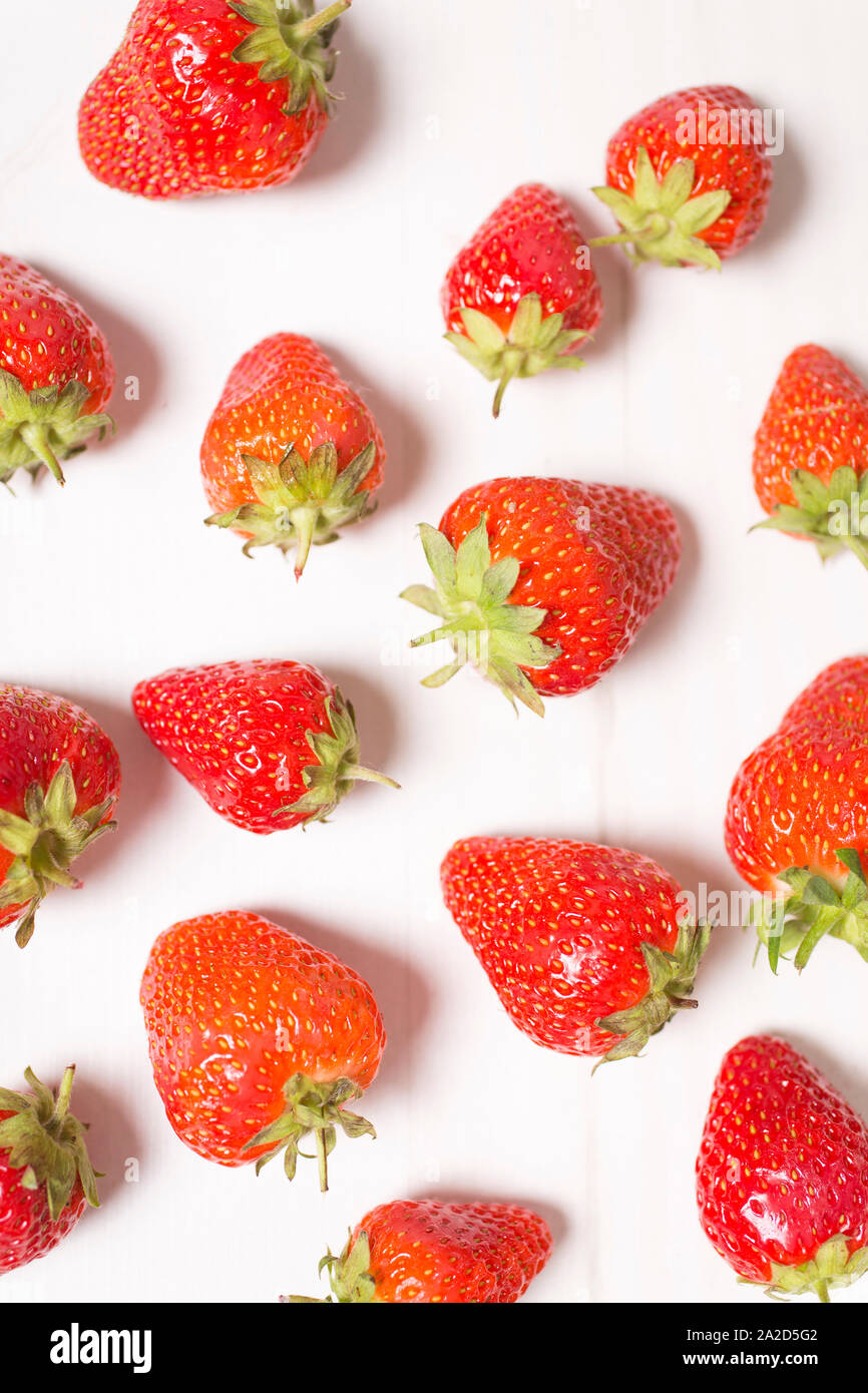 Kitchen summer strawberries hi-res stock photography and images - Alamy