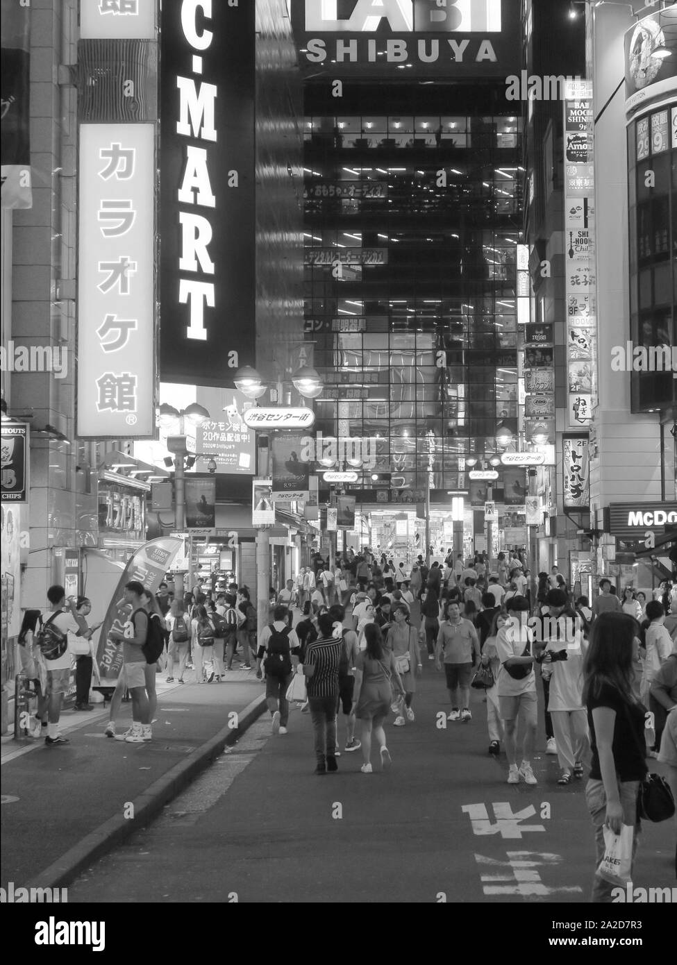 Tokyo Street Scene In Shibuya At Night Stock Photo - 