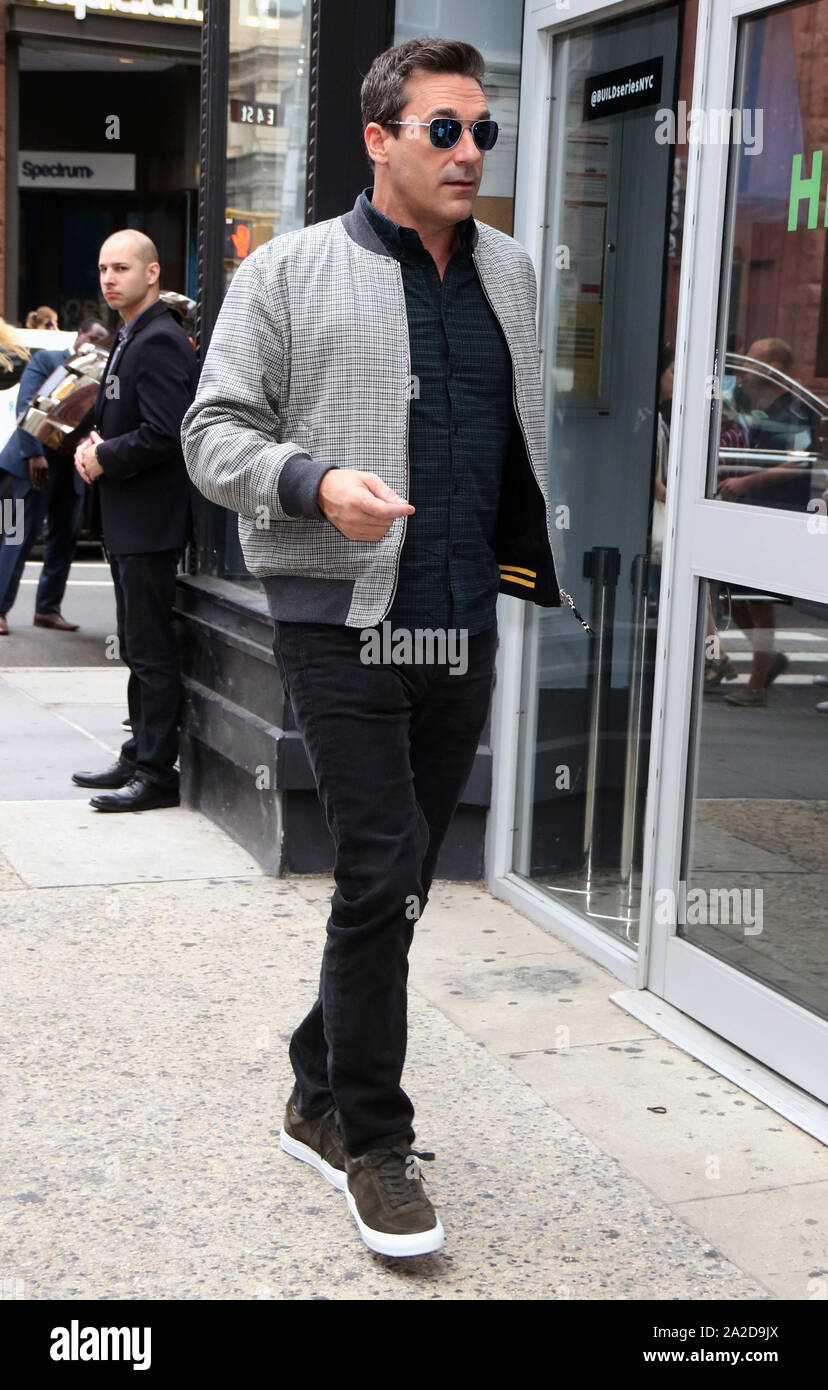 New York, NY, USA. 2nd Oct, 2019. Jon Hamm at Build Series promoting the new film, Lucy In The Sky on October 2, 2019. Credit: Rw/Media Punch/Alamy Live News Stock Photo
