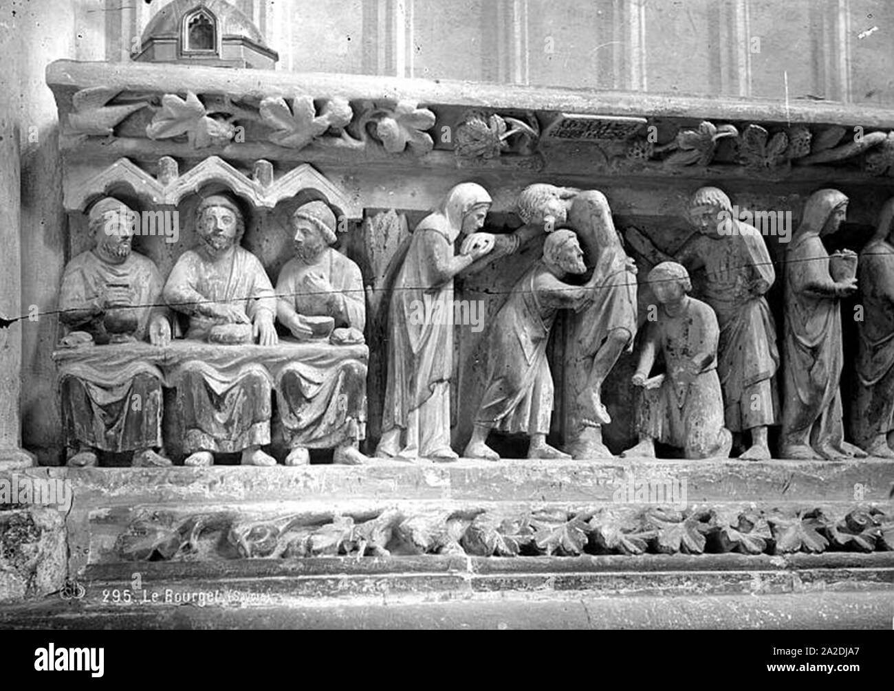 Eglise Saint Nicolas Bas Relief Du Choeur Partie Gauche La Benediction Du Pain Bourget Le Mediatheque De L Architecture Et Du Patrimoine Stock Photo Alamy Eglise Saint Nicolas Bas Relief Du Choeur Partie Gauche La Benediction Du Pain Bourget Le Mediatheque De L Architecture Et Du Patrimoine Stock Photo Alamy