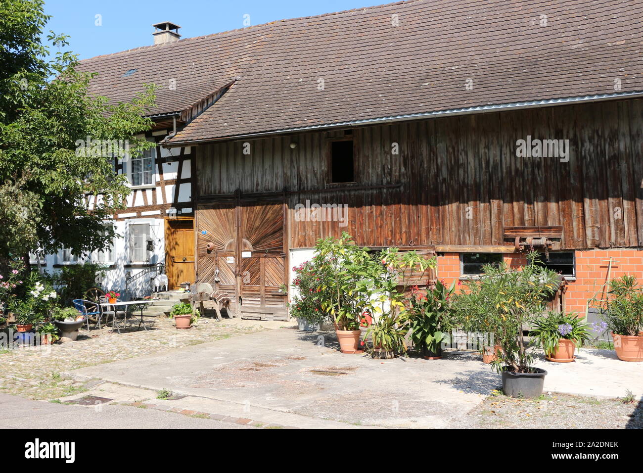Bauernhof Schweiz High Resolution Stock Photography and Images - Alamy