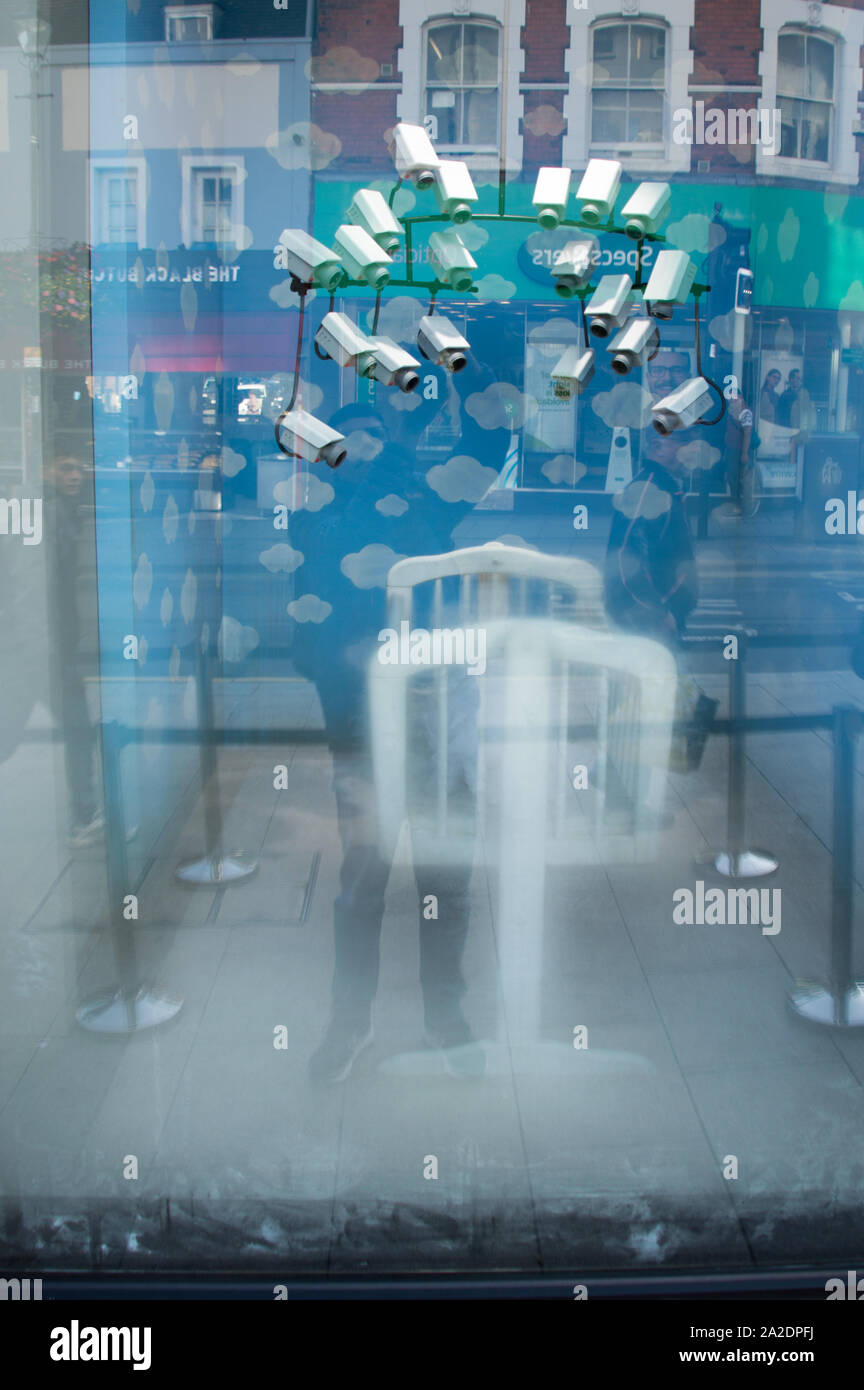 Banksy Croydon High Resolution Stock Photography and Images Alamy