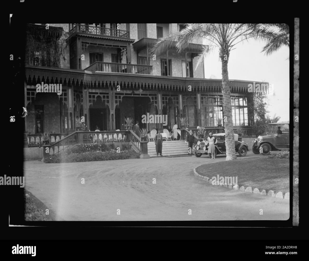 Egyptian Hotels, Ltd, Cairo. Mena House hotel. Exterior showing main entrance Stock Photo