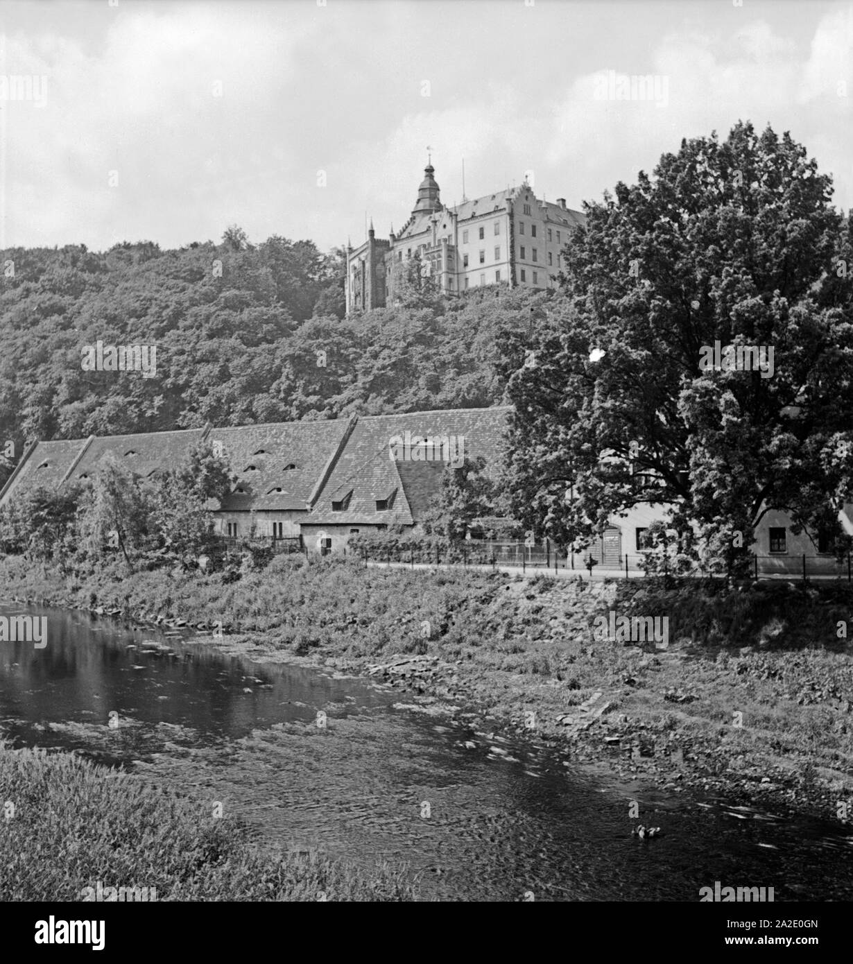 Ansicht von Schloß Osterstein in Gera, Deutschland 1930er Jahre. View to Osterstein castle at Gera, Germany 1930s. Stock Photo