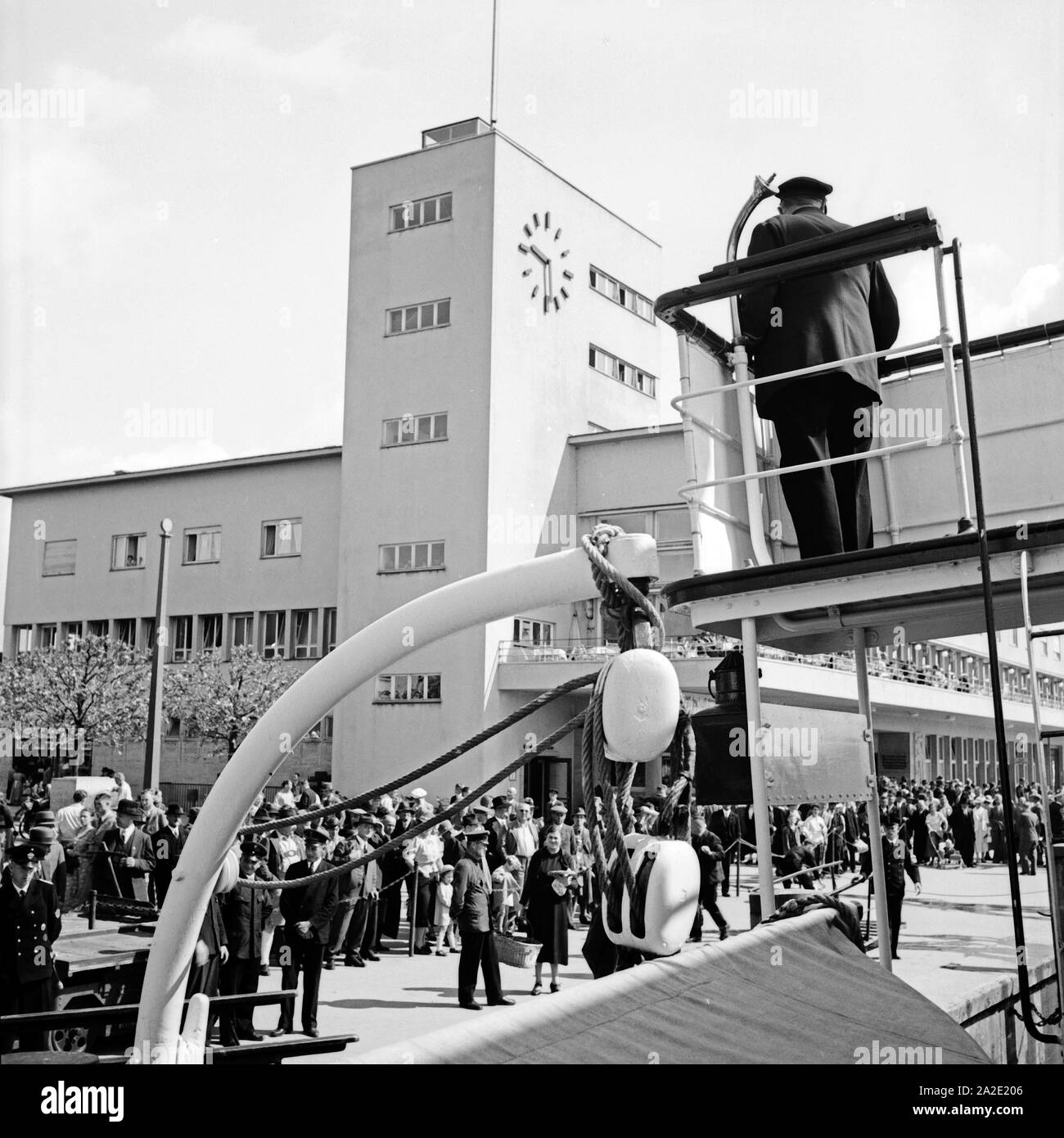 Der Hafenbahnhof in Friedrichshafen, Deutschland 1930er Jahre. Hafenbahnhof station at Friedrichshafen, Germany 1930s. Stock Photo