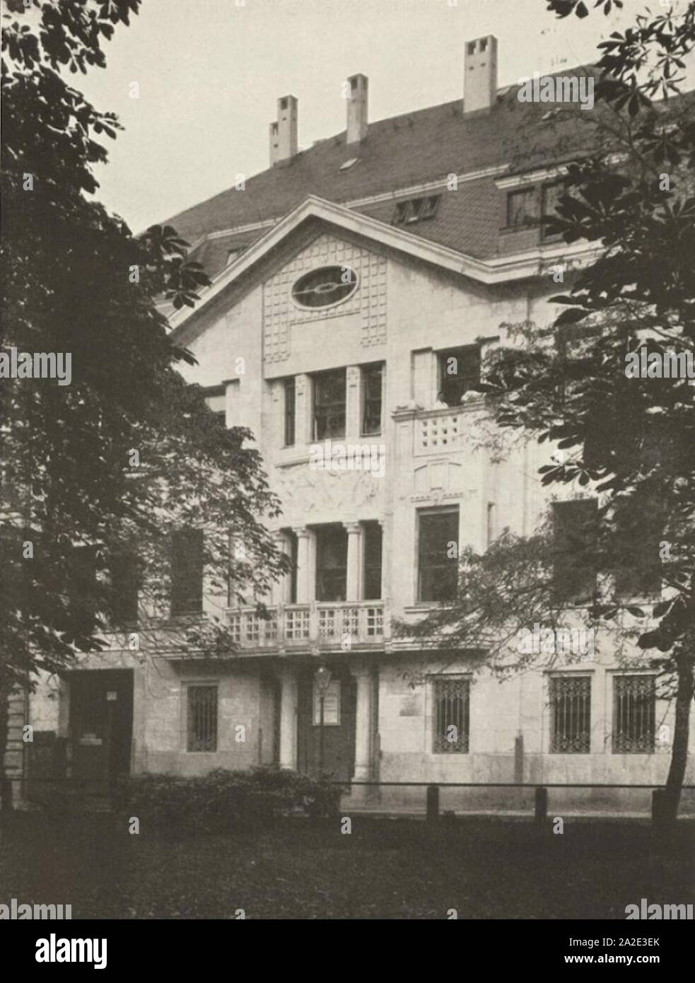 Einfamilienhaus des Herrn Dr. Friedrichs in Düsseldorf, Jägerhofstraße 19-20, Architekt Ludwig H. Fettweis (Abb. von 1910). Stock Photo