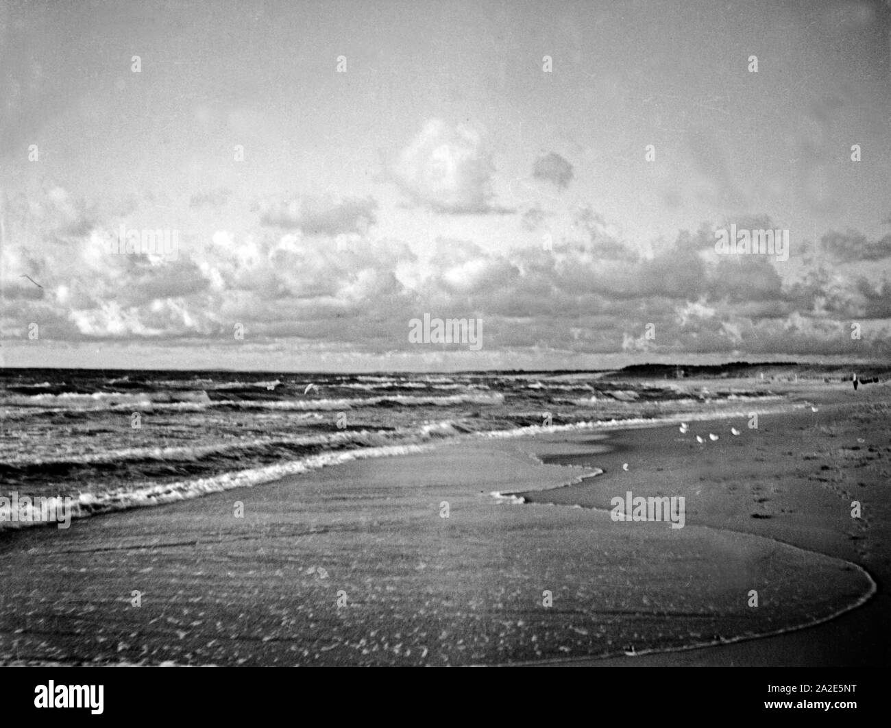 Strandbild von der Ostsee, Ostpreußenm, 1930er Jahre. Beach of the Baltic Sea, East Prussia, 1930s. Stock Photo