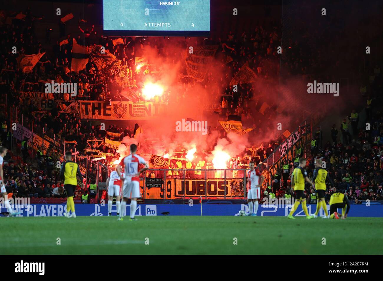 Fans of slavia prague hi-res stock photography and images - Alamy