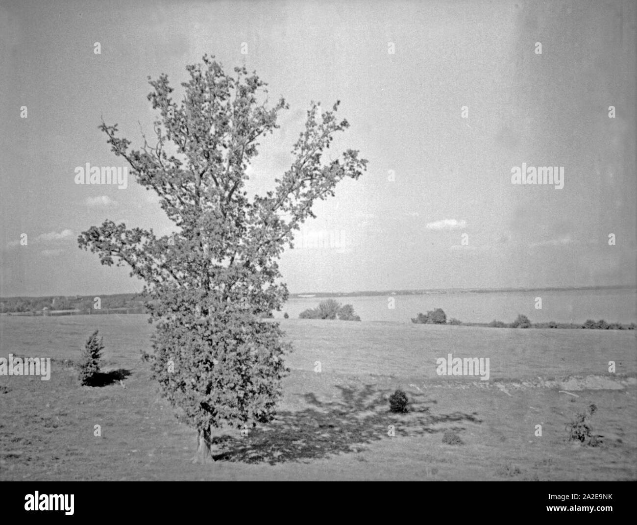 Die Fischhauser Wiek, Ostpreußen, 1930er Jahr. The bay near Fischhausen, East Prussia, 1930s. Stock Photo