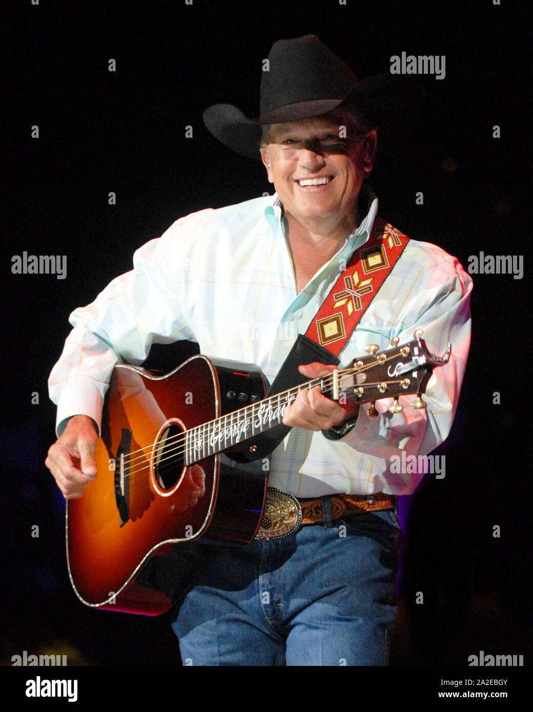 George strait hi-res stock photography and images - Alamy