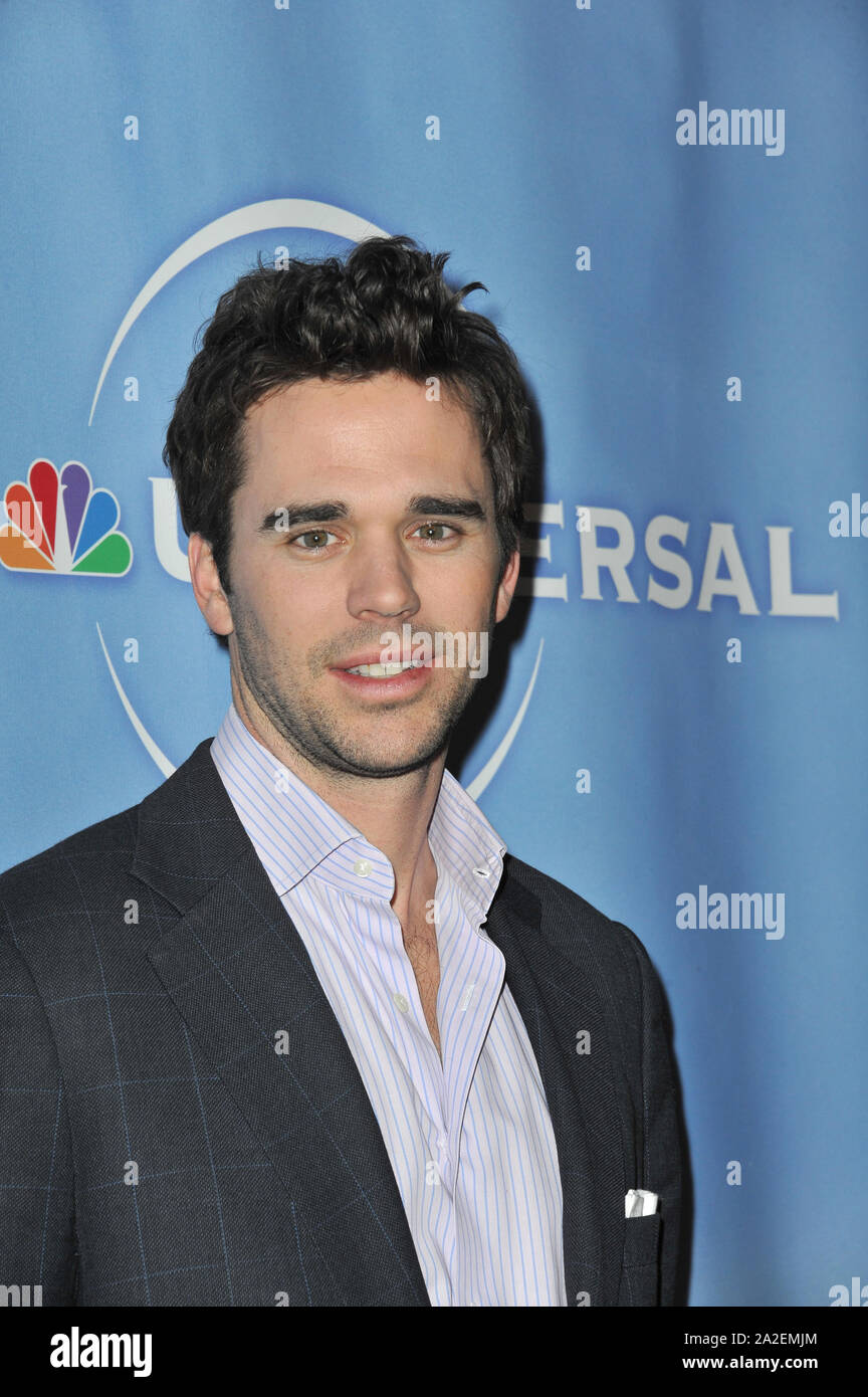 PASADENA, CA. January 14, 2011: David Walton - star of "Perfect Couples" -  at the NBC Universal Winter 2011 Press Tour at the Langham Huntington  Hotel, Pasadena. © 2011 Paul Smith / Featureflash Stock Photo - Alamy