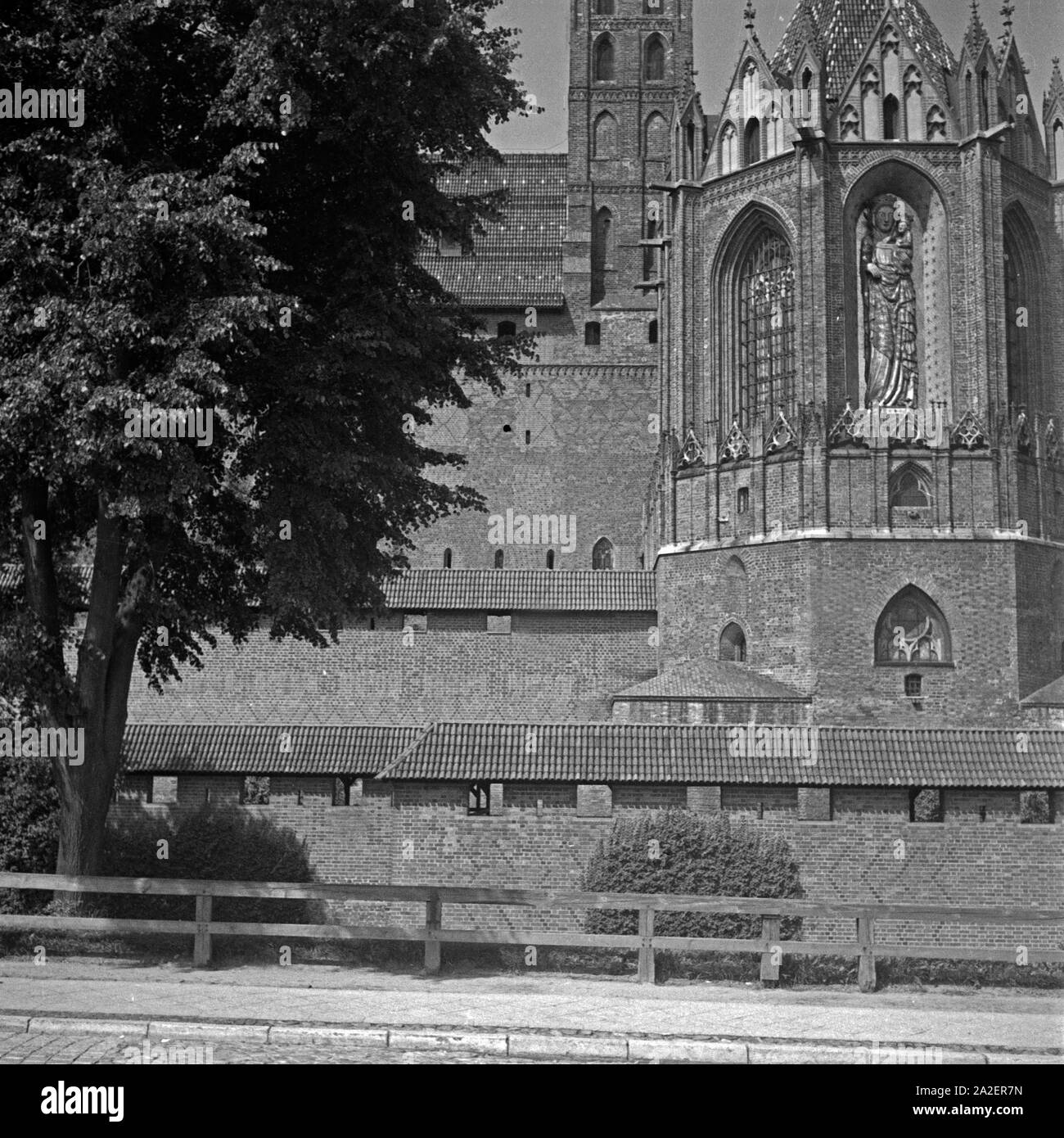 Ansicht der ordensburg marienburg in ostpreussen hi-res stock ...