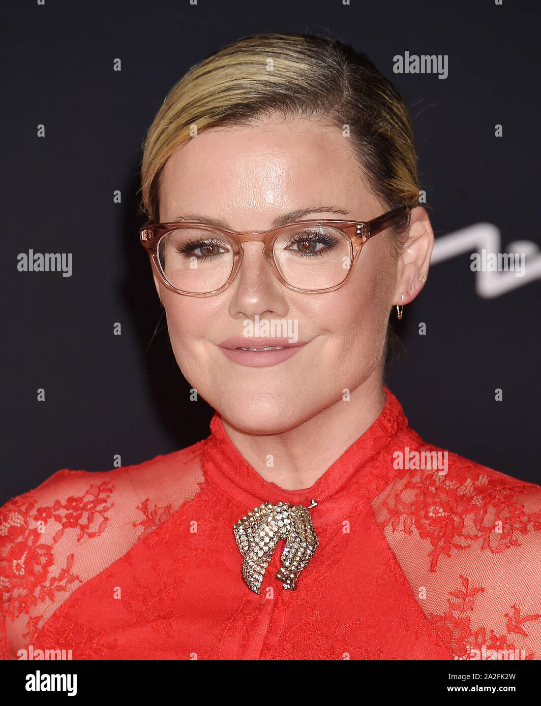 Kathleen robertson hi-res stock photography and images - Alamy