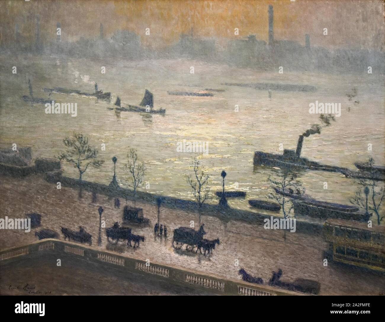 Emile Claus (1849-1924) Lichtweerkaatsing 's morgens op de Theems in Londen (1918) MSK Gent 22-10-2017 11-40-02. Stock Photo