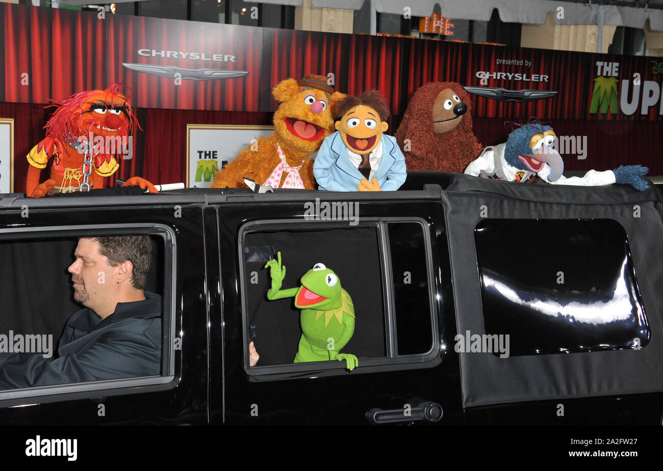 Télécharger gratuitement Images Los Angeles Ca November 12 2011 Kermit The Frog The Muppets actualisé par