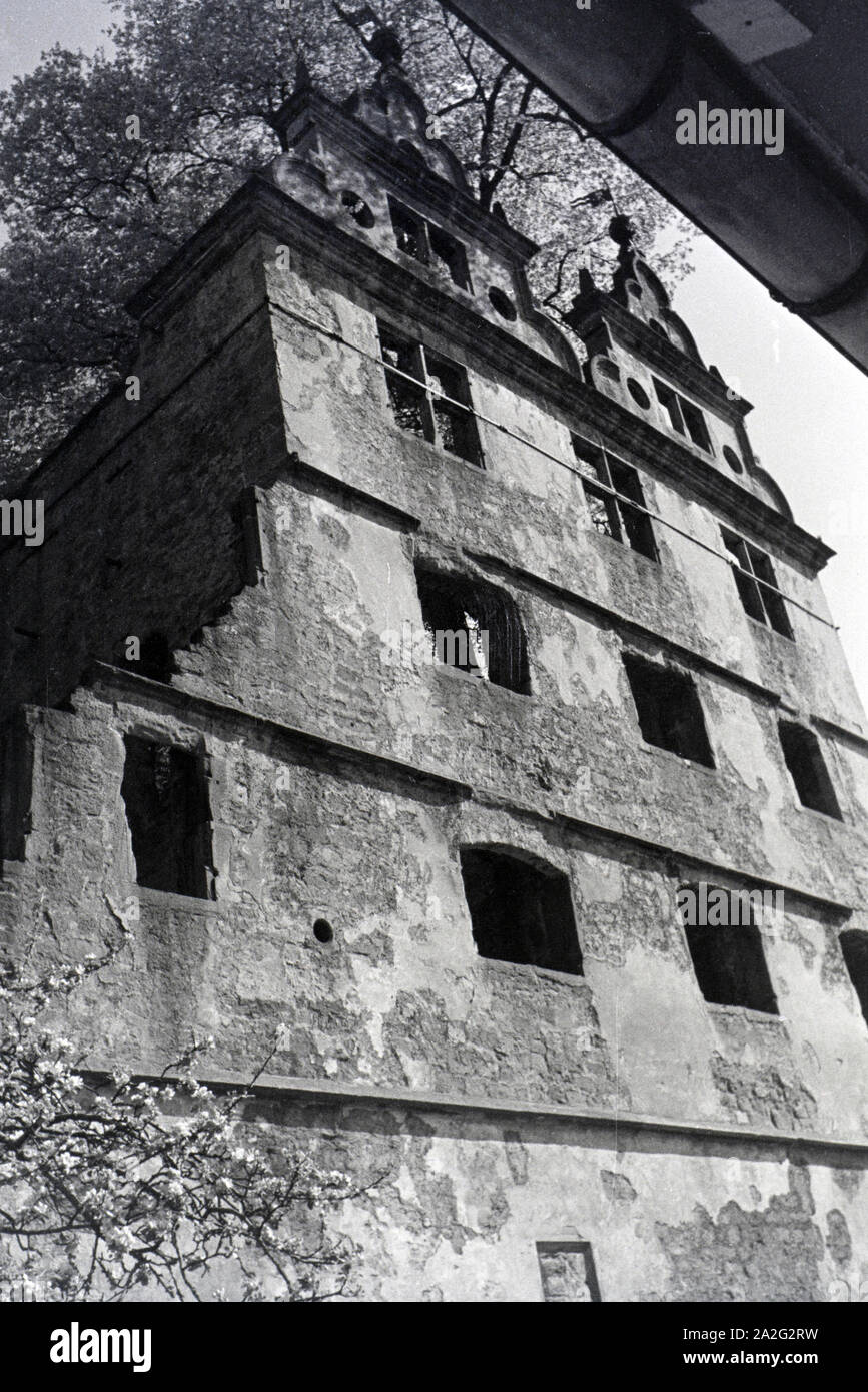 Eine Ruine in Hirsau, Schwarzwald, Deutsches Reich 1930er Jahre. A ruin in Hirsau, Black Forest, Germany 1930s. Stock Photo