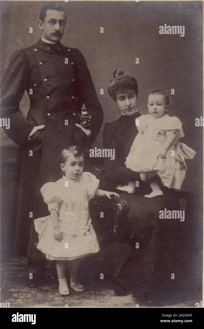 Emanuele Filiberto with his family Stock Photo - Alamy
