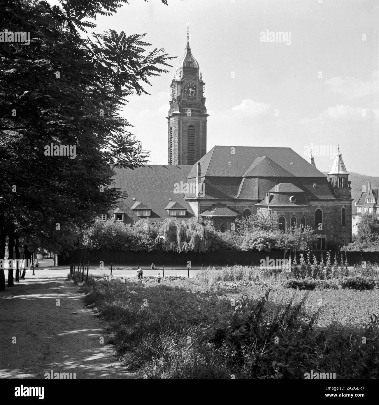 Die Pauluskirche in Bochum, Deutschland 1930er Jahre. St- Paul's church at Bochum, Germany 1930s. Stock Photo