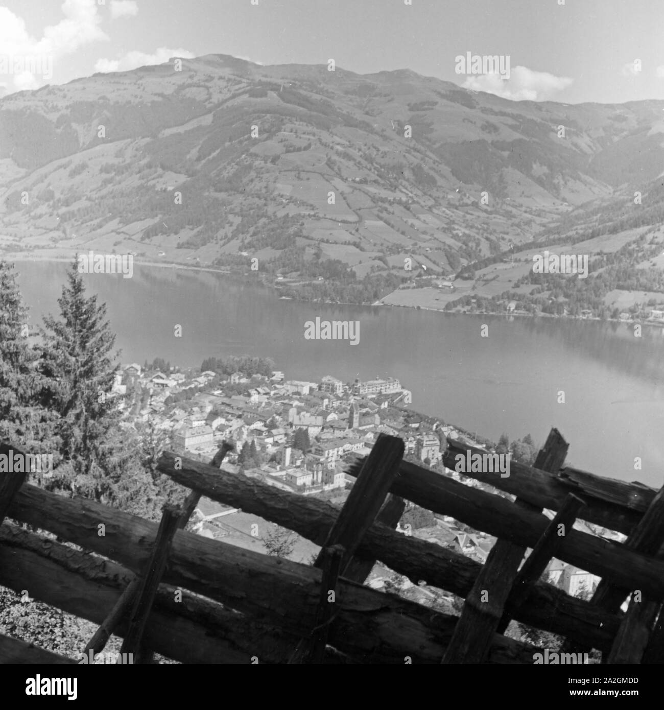Blick auf Zell am See, Deutschland 1930er Jahre. View to Zell am See, Germany 1930s. Stock Photo