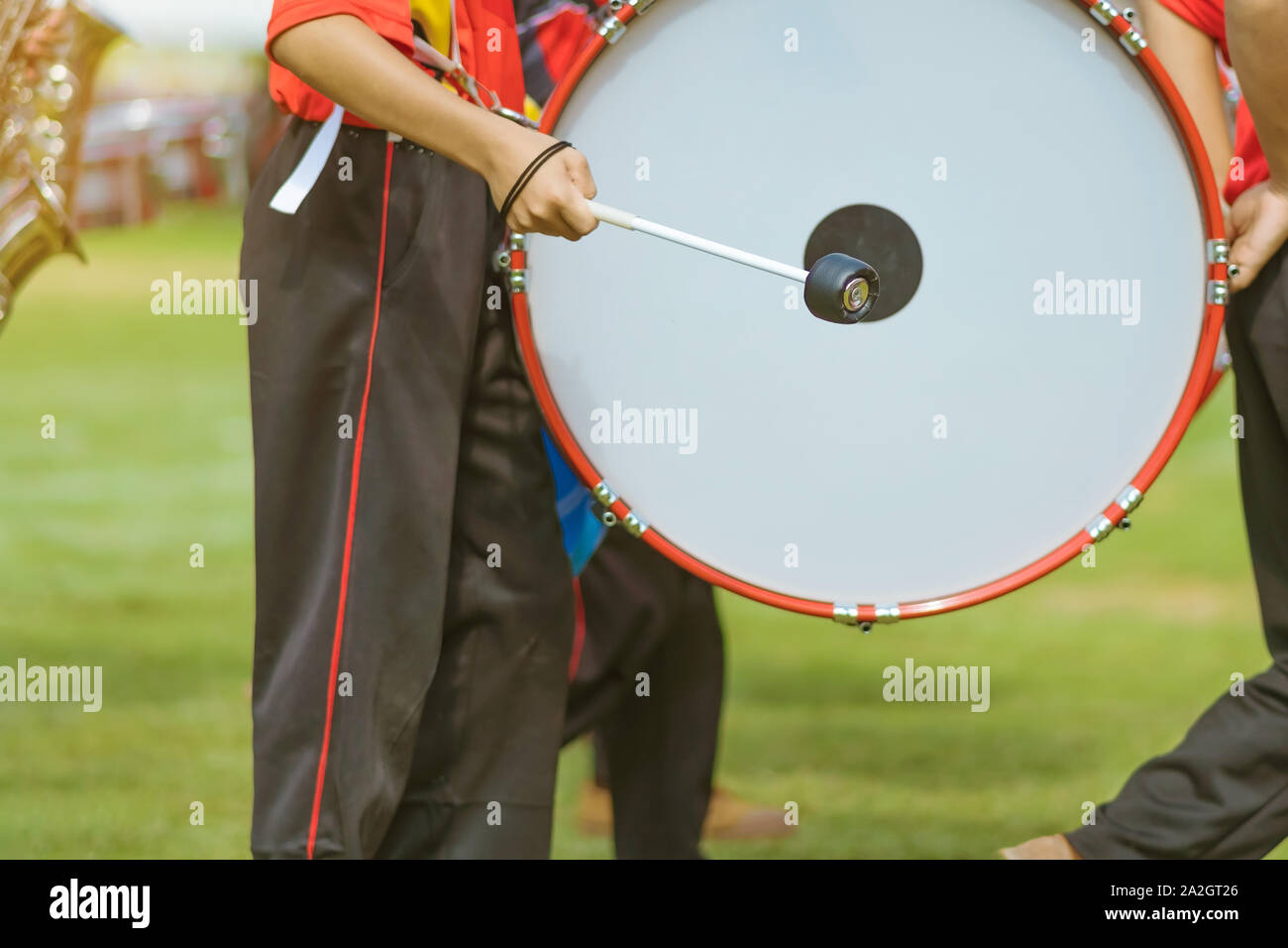 Drummers and bass drum marching hires stock photography and images Alamy