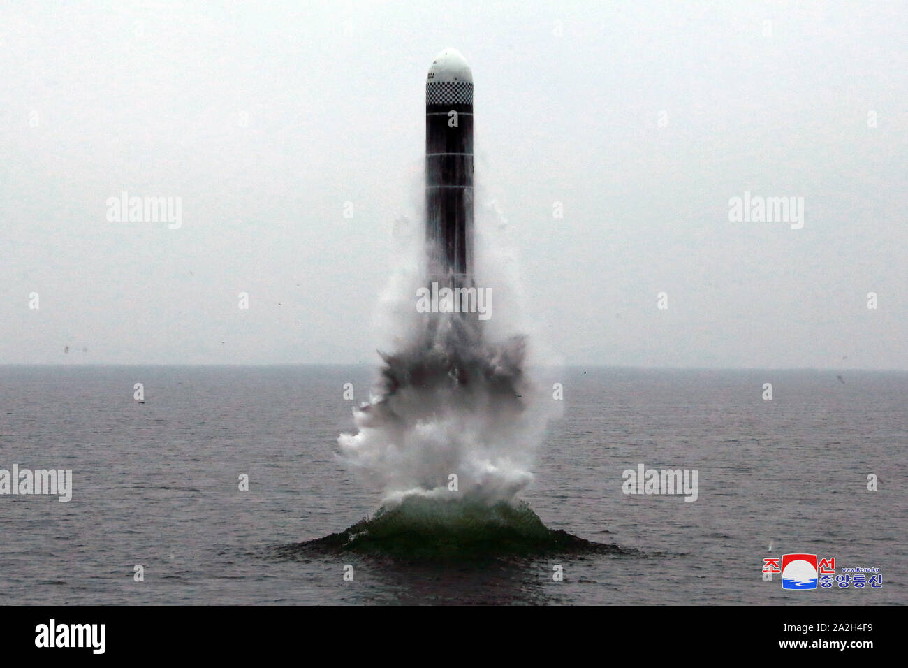 Wonsan Bay, DPRK. 3rd October, 2019. (Photo provided by Korean Central News Agency (KCNA) on Oct. 3, 2019 shows the test-firing of the new-type ballistic missile, known as Pukguksong-3, in vertical mode in the waters off the Democratic People's Republic of Korea (DPRK)'s eastern Wonsan Bay. The DPRK succeeded in test-firing a new type of submarine-launched ballistic missile (SLBM) on Wednesday morning, the official Korean Central News Agency reported on Thursday. (KCNA/Handout via Xinhua) Credit: Xinhua/Alamy Live News Stock Photo