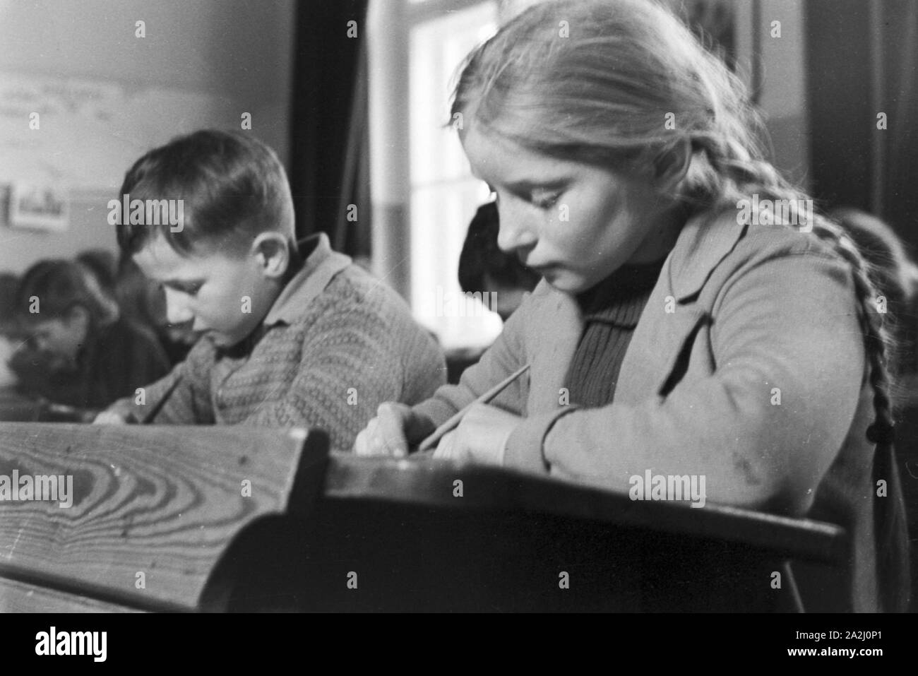 Bank run 1930s hi-res stock photography and images - Alamy