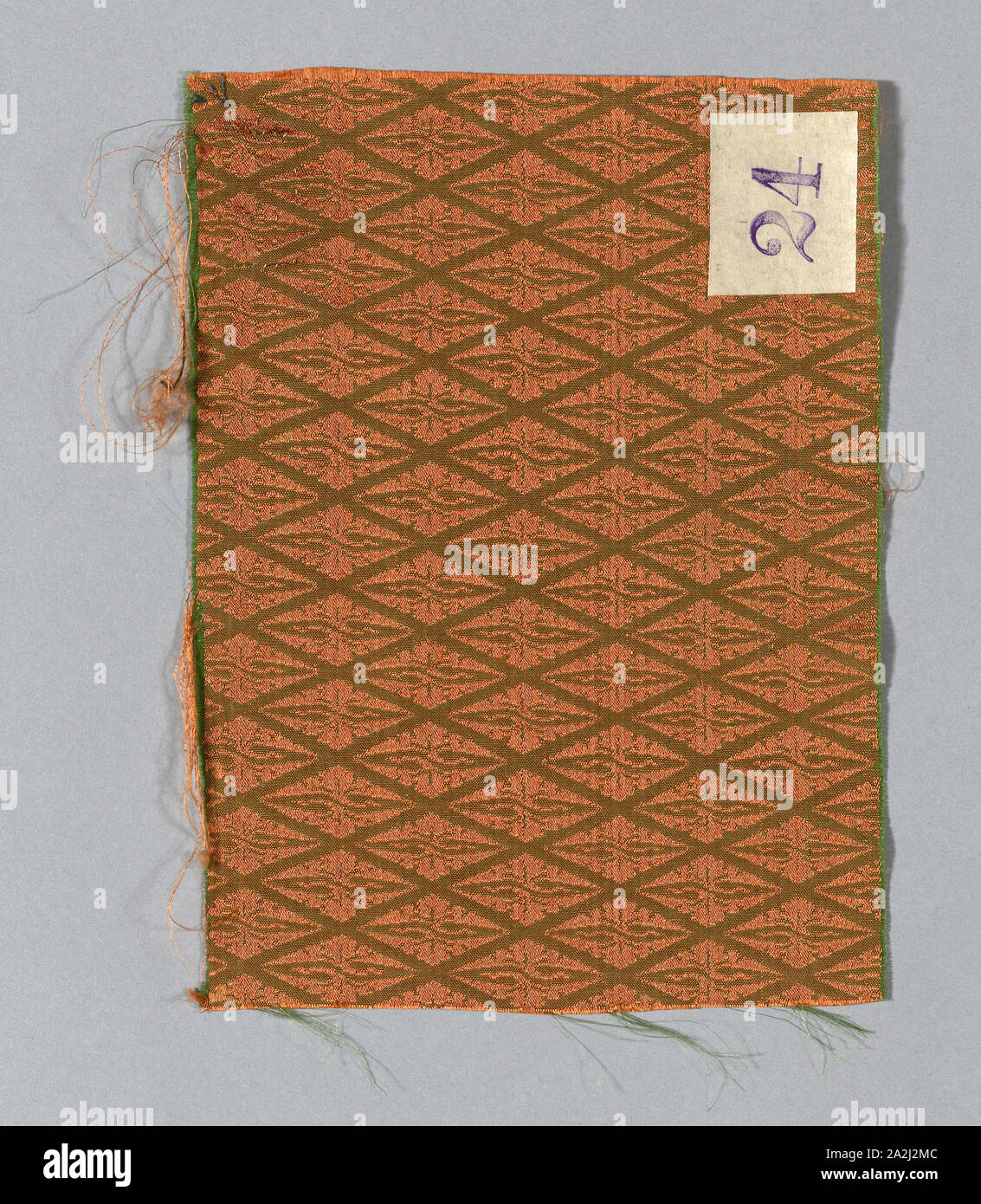Fragment, Edo period (1615–1868), 1700/25, Japan, Damask, silk, Warp: 6 13/16 in, Weft: 5 1/16 in Stock Photo