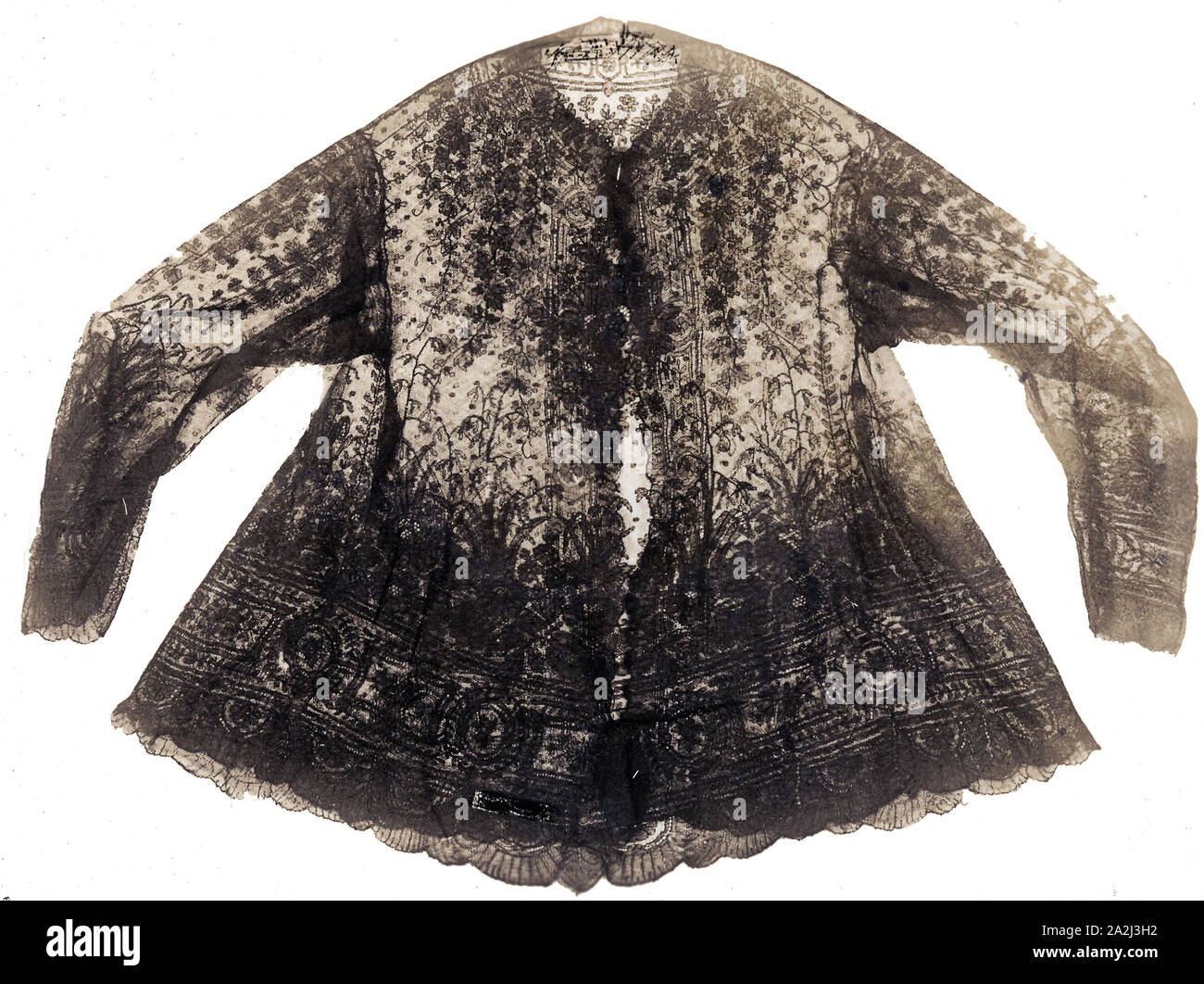 Jacket (Separated Bodice and Sleeves), 1855/65, England or France, England, Silk and mohair, Pusher machine lace, 74.2 × 88.4 cm (29 1/4 × 34 3/4 in Stock Photo