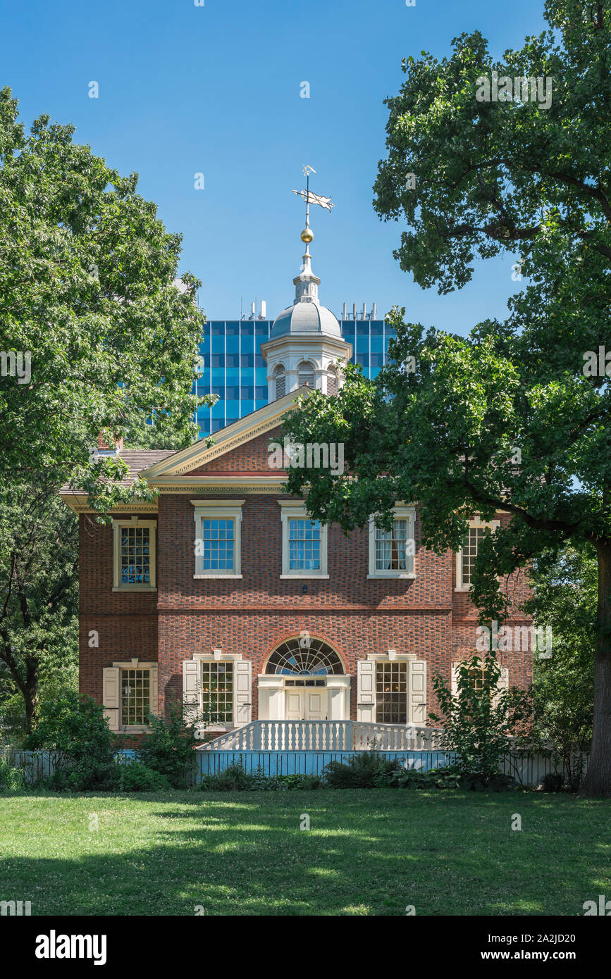 Philadelphia historical downtown, view of Carpenters' Hall (1774) from within the Independence National Historical Park, Philadelphia, PA, USA Stock Photo