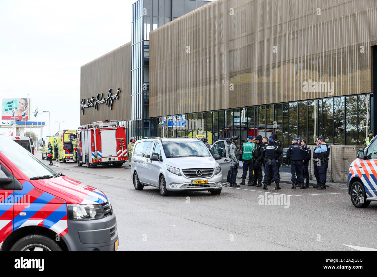 Maastricht, Netherlands. 03rd Oct, 2019. MAASTRICHT, Aachen Airport, 03-10-2019, terrorisme-oefening op Maastricht Aachen Aiport.overview Credit: Pro Shots/Alamy Live News Stock Photo