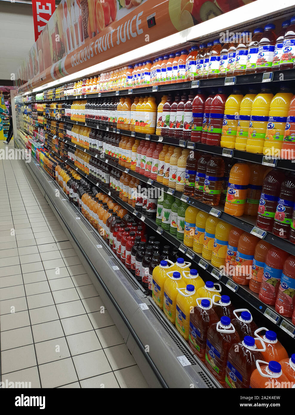 Large Bottle Fridge Hi res Stock Photography And Images Alamy