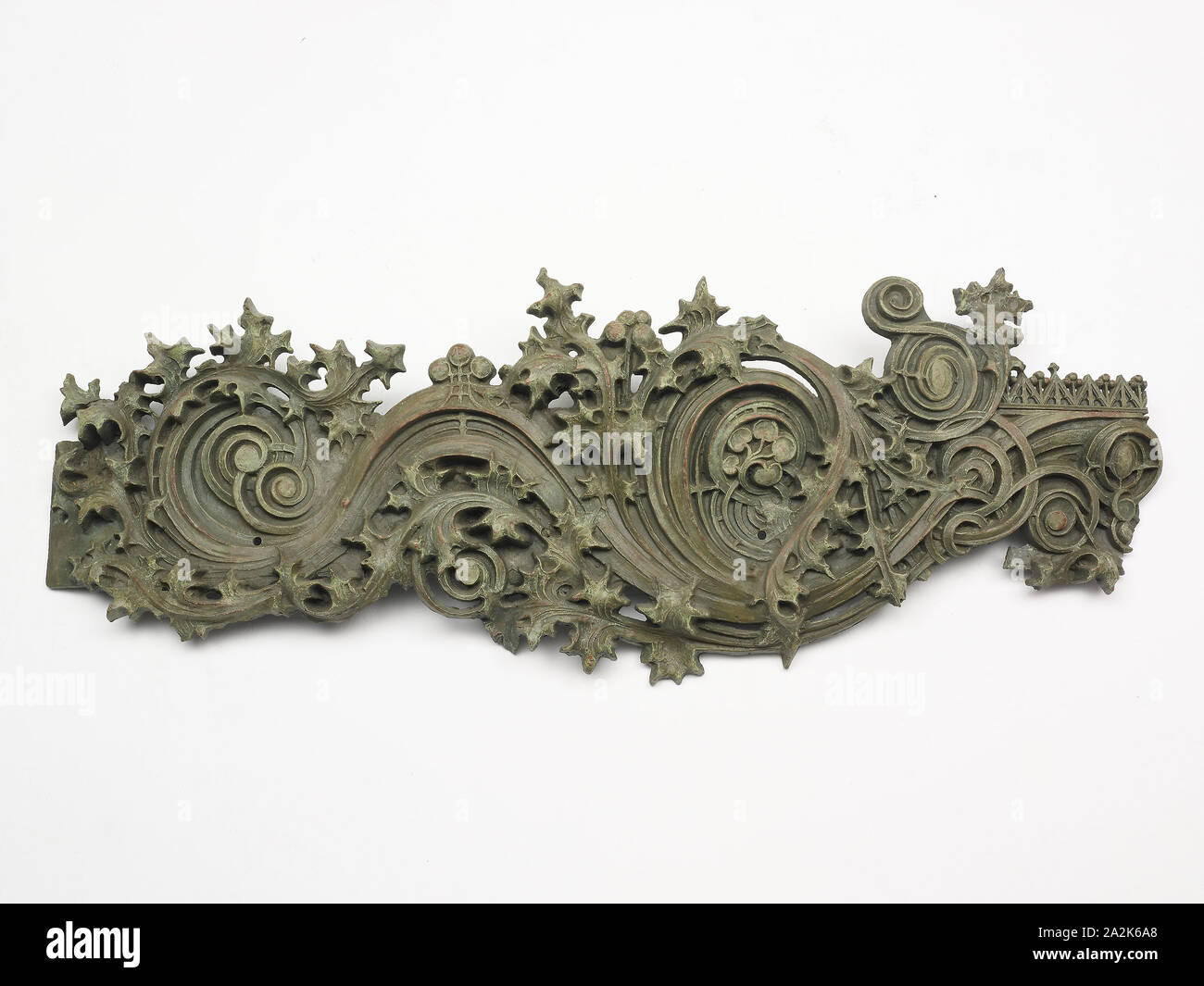 Gage Building: Horizontal Ornament from the Facade, 1898–1899, Designer: Louis H. Sullivan (American, 1856-1924), Model by: Kristian Schneider (American, late 19th cen.), Cast by: Winslow Brothers Iron Works (American, late 19th Cen), Architect: Holabird & Roche, Michigan Avenue, 18 South, Cast iron, 45.8 × 126 × 16.5 cm Stock Photo